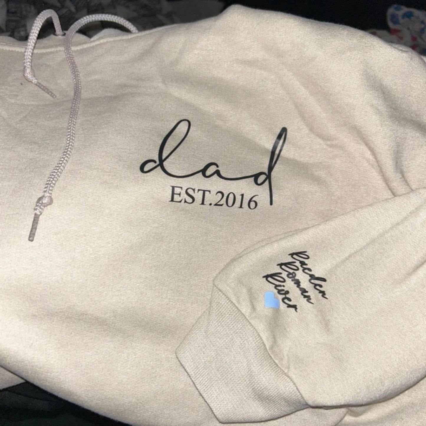 Personalisiertes Vater Sweatshirt und Hoodie mit Kindernamen