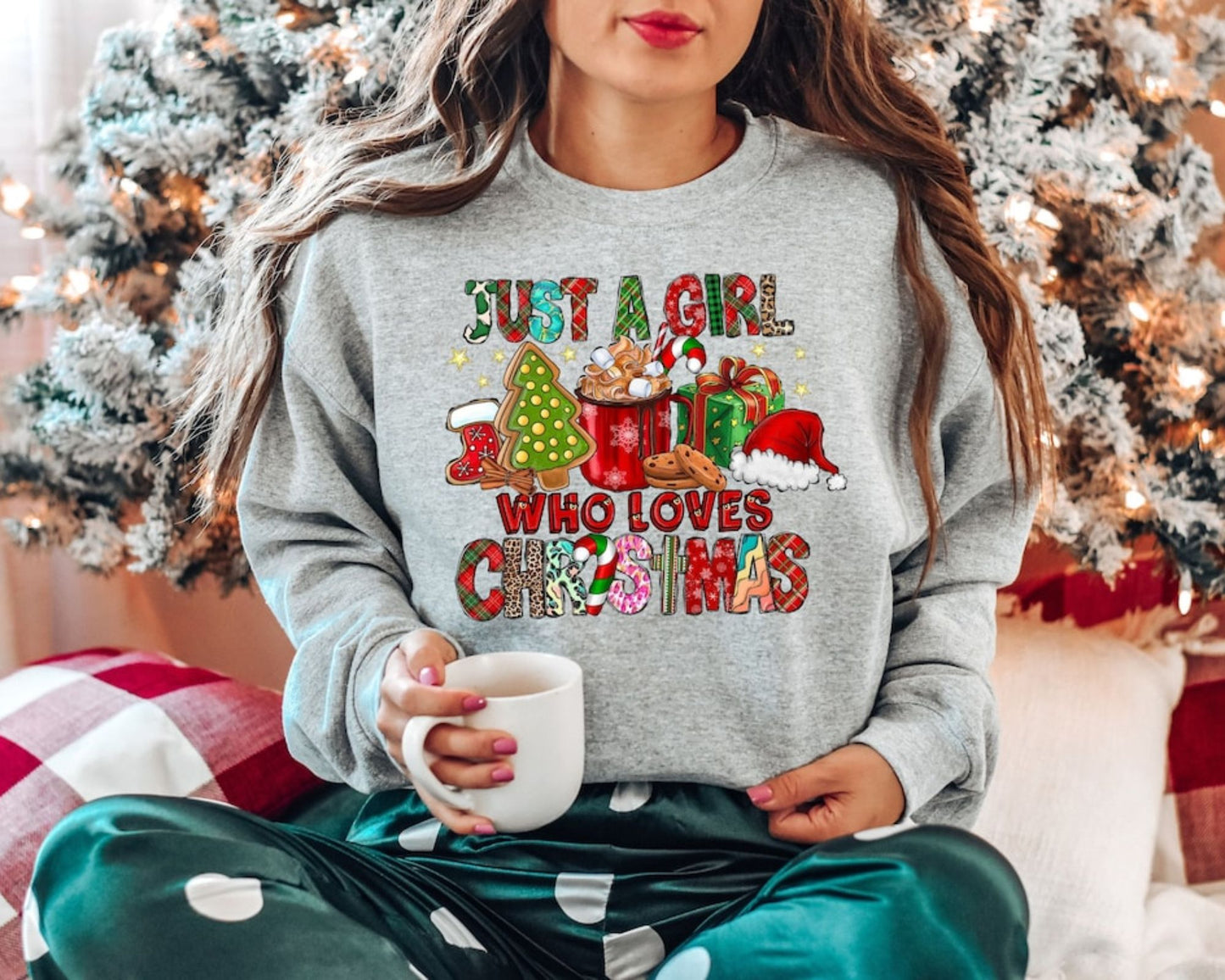 Nur ein Mädchen, das Weihnachten liebt - Damen Weihnachtspullover