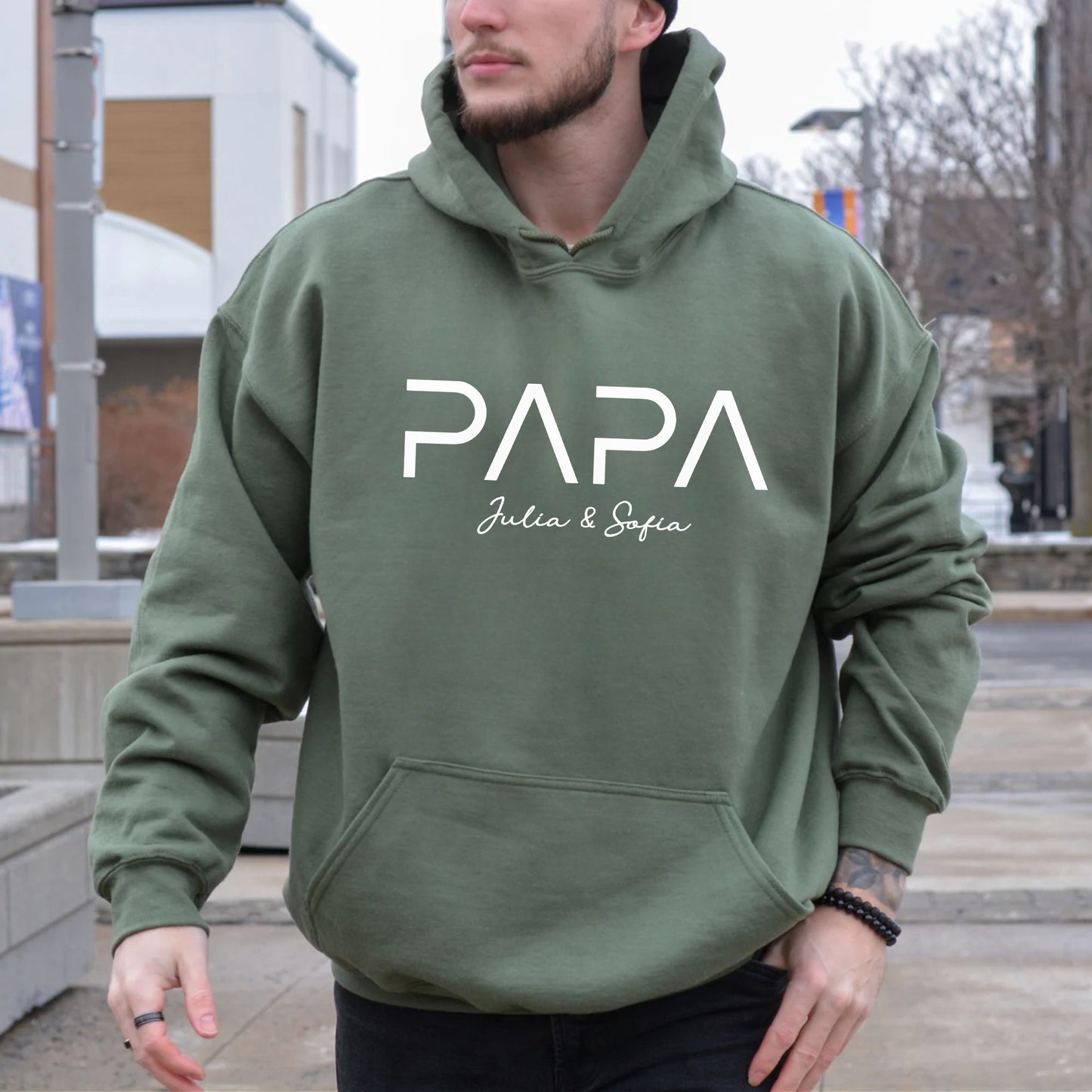Personalisiertes Papa-Hoodie mit den Namen der Kinder - Geschenk für Papa