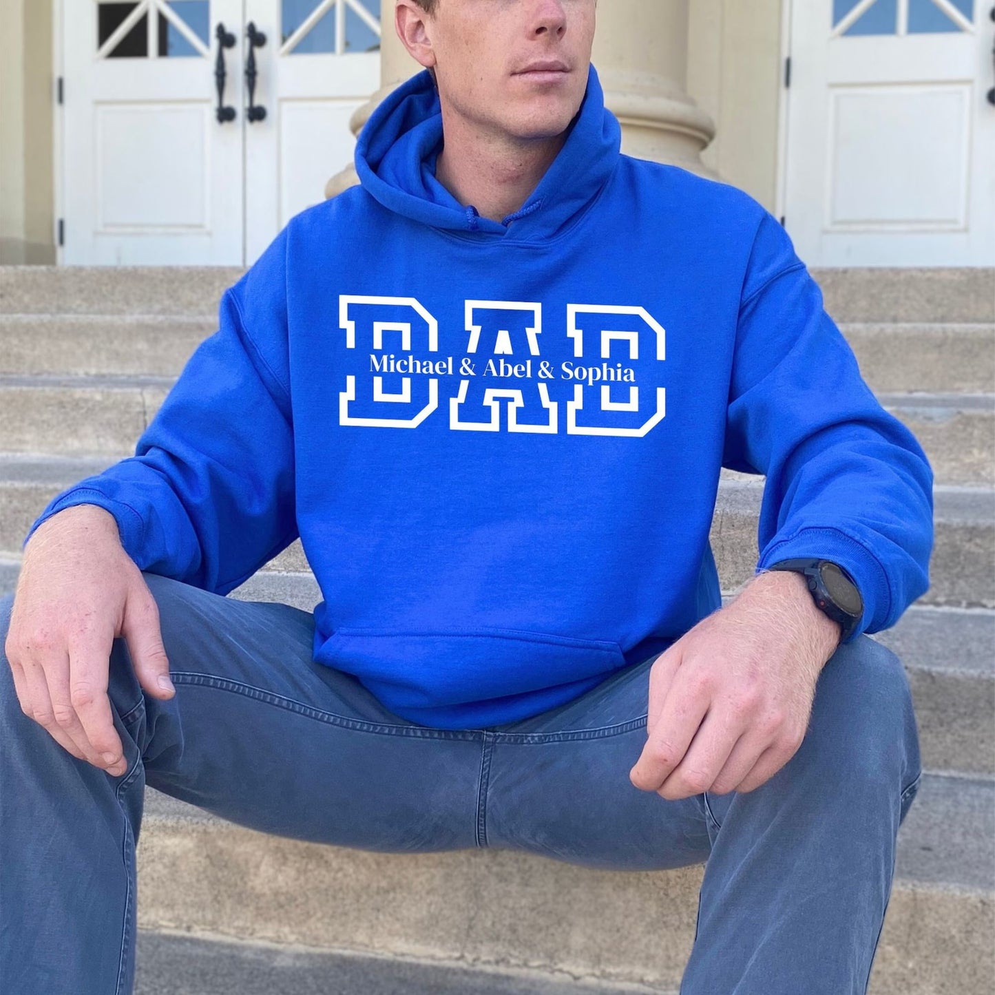 Personalisierter Papa-Hoodie mit Kindernamen – Vatertagsgeschenk