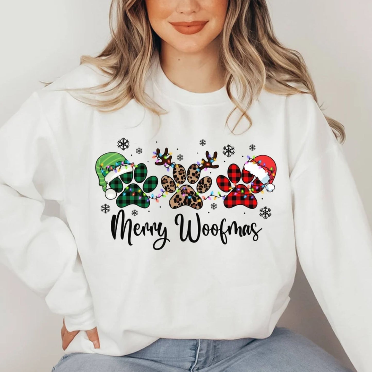 Merry Woofmas Sweatshirt - Weihnachtsgeschenk für Hundefreunde
