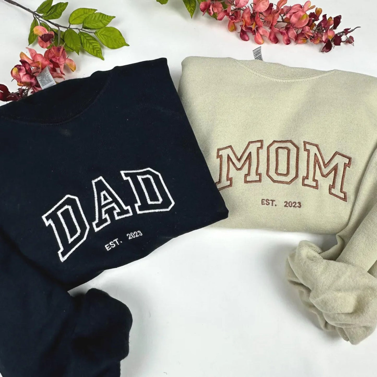 Besticktes PAPA & MAMA Est. Jahr Sweatshirt