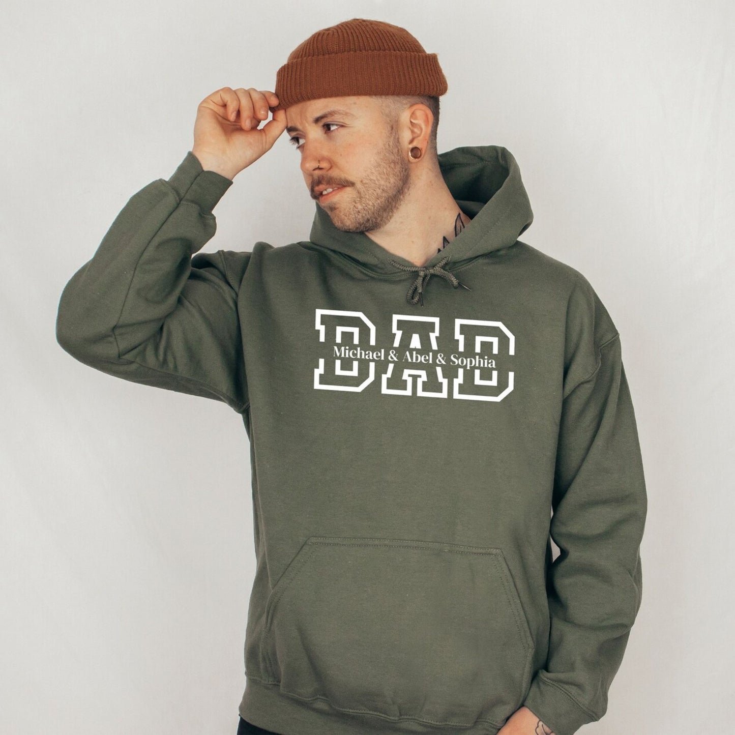 Personalisierter Papa-Hoodie mit Kindernamen – Vatertagsgeschenk