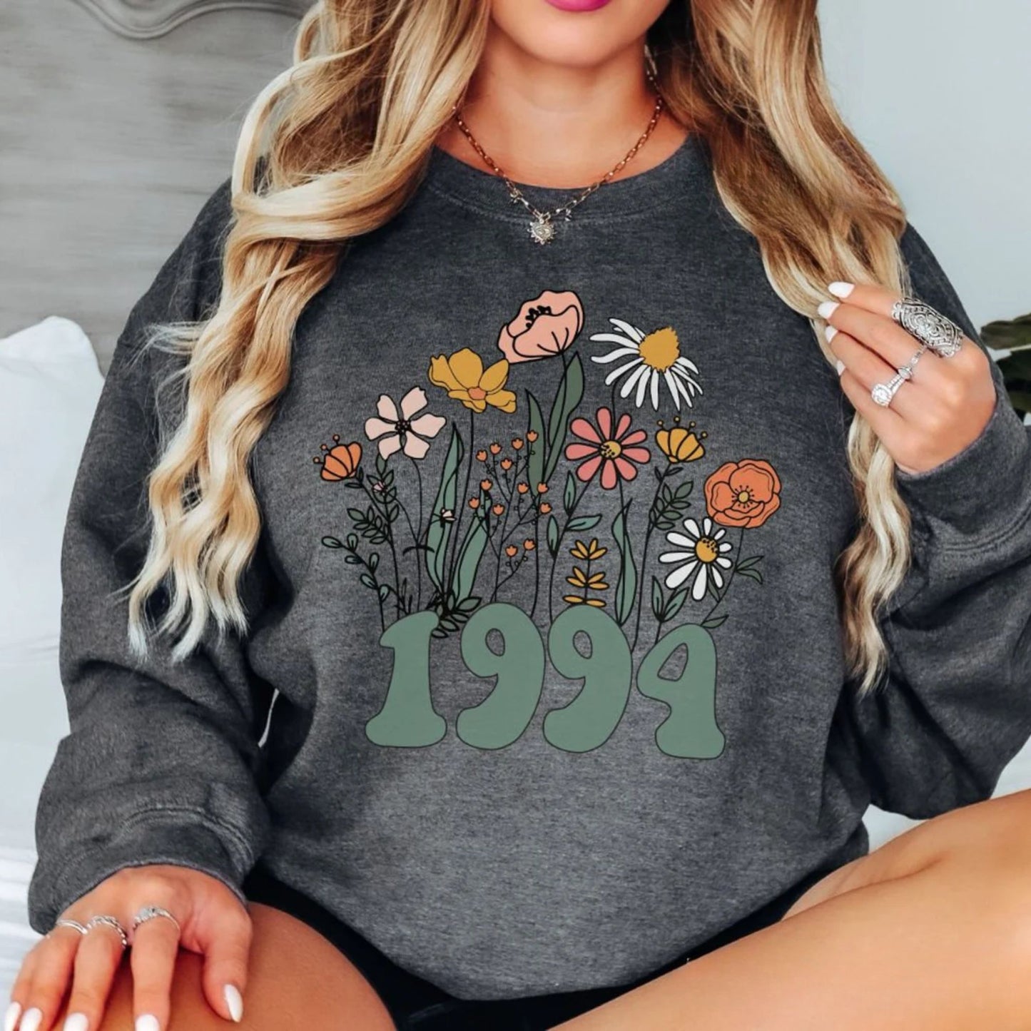 Personalisiertes Wildblumen Geburtstagssweatshirt, 30. Geburtstagssweatshirt - 1994 Geburtsjahr Nummer Shirt für Frauen