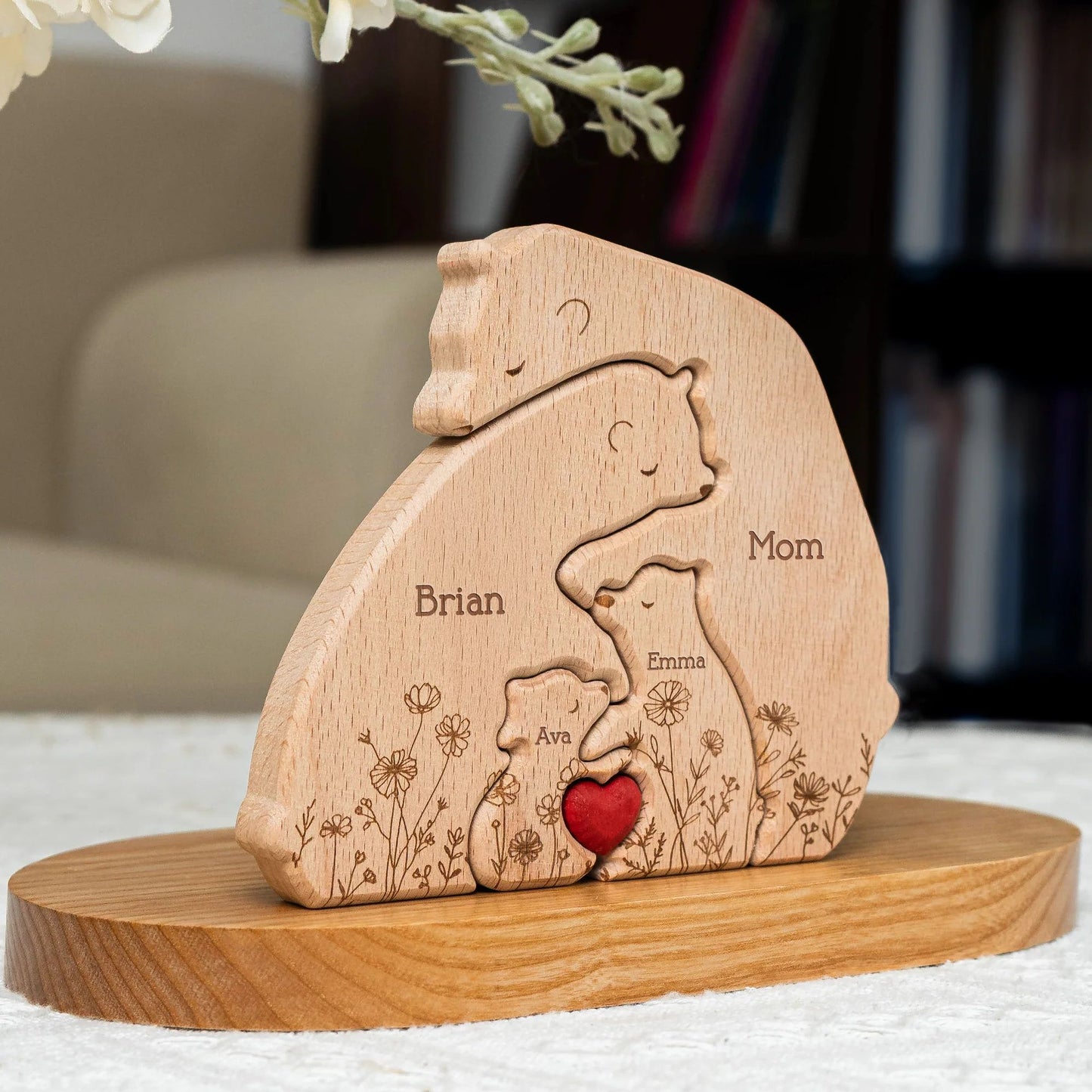 Umarmende Bärenfamilie Blumen-Version - Personalisierbares Holzpuzzle der Bärenfamilie