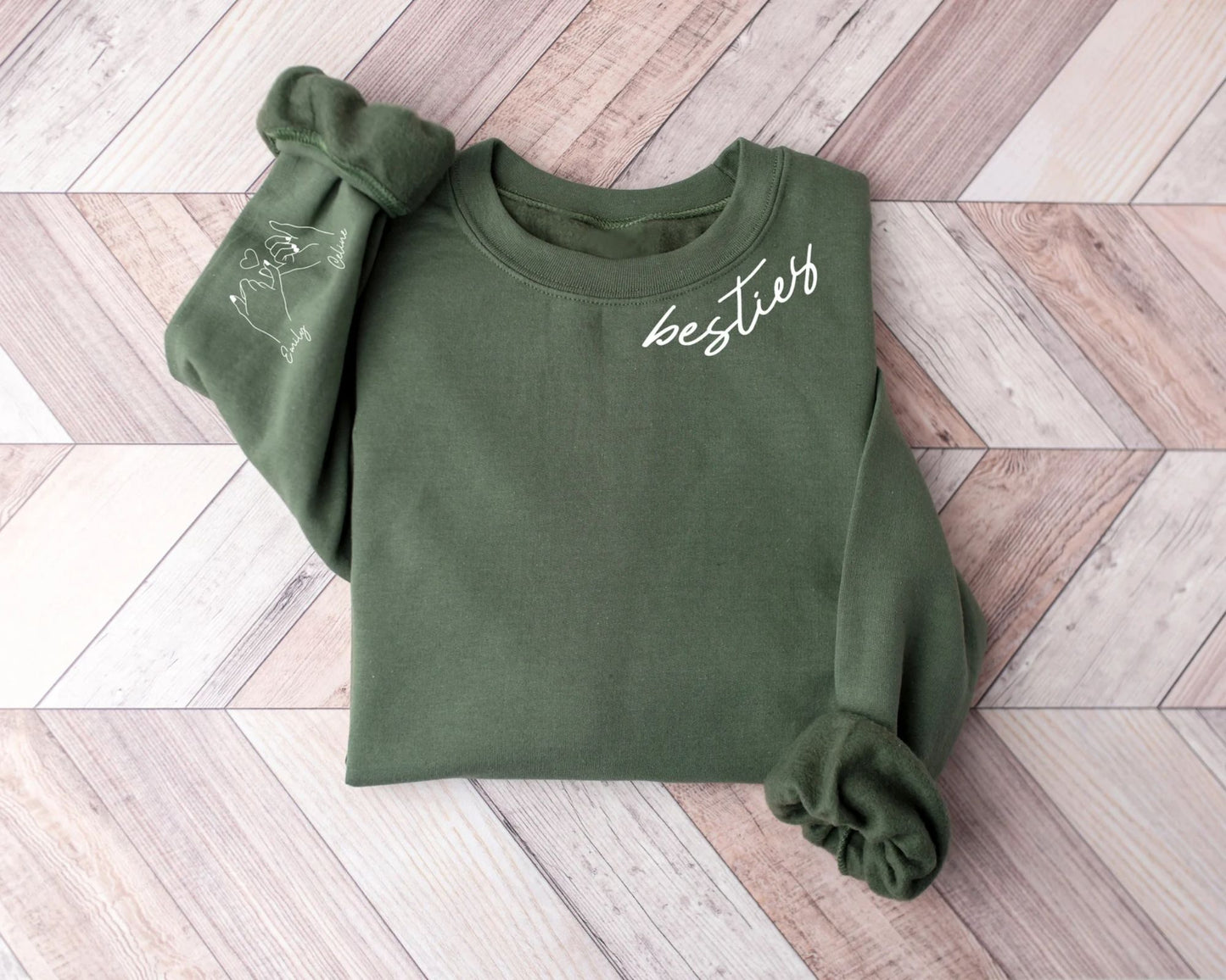 Personalisierter Besties Pullover mit Namen auf dem Ärmel für Beste Freunde