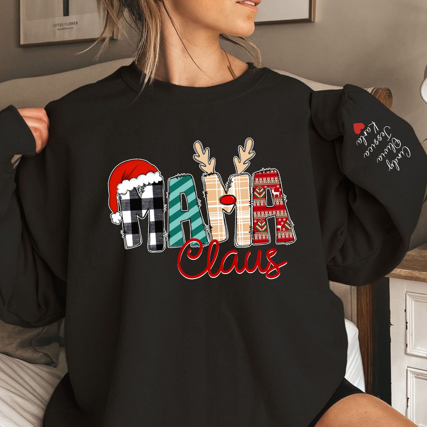 Personalisierter Mama Claus Sweatshirt und Hoodie - Persönliches Weihnachtsgeschenk für Mama