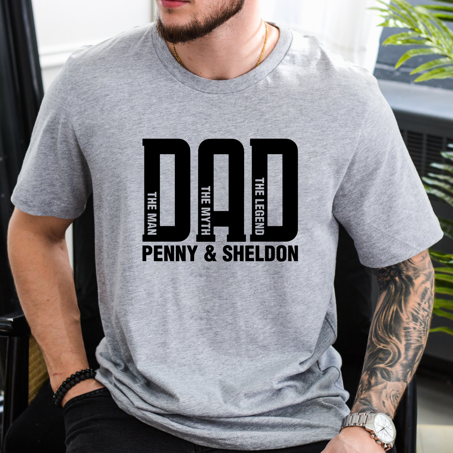 Personalisiertes Papa-Shirt mit Kindernamen - Geschenk zum Vatertag und Weihnachten