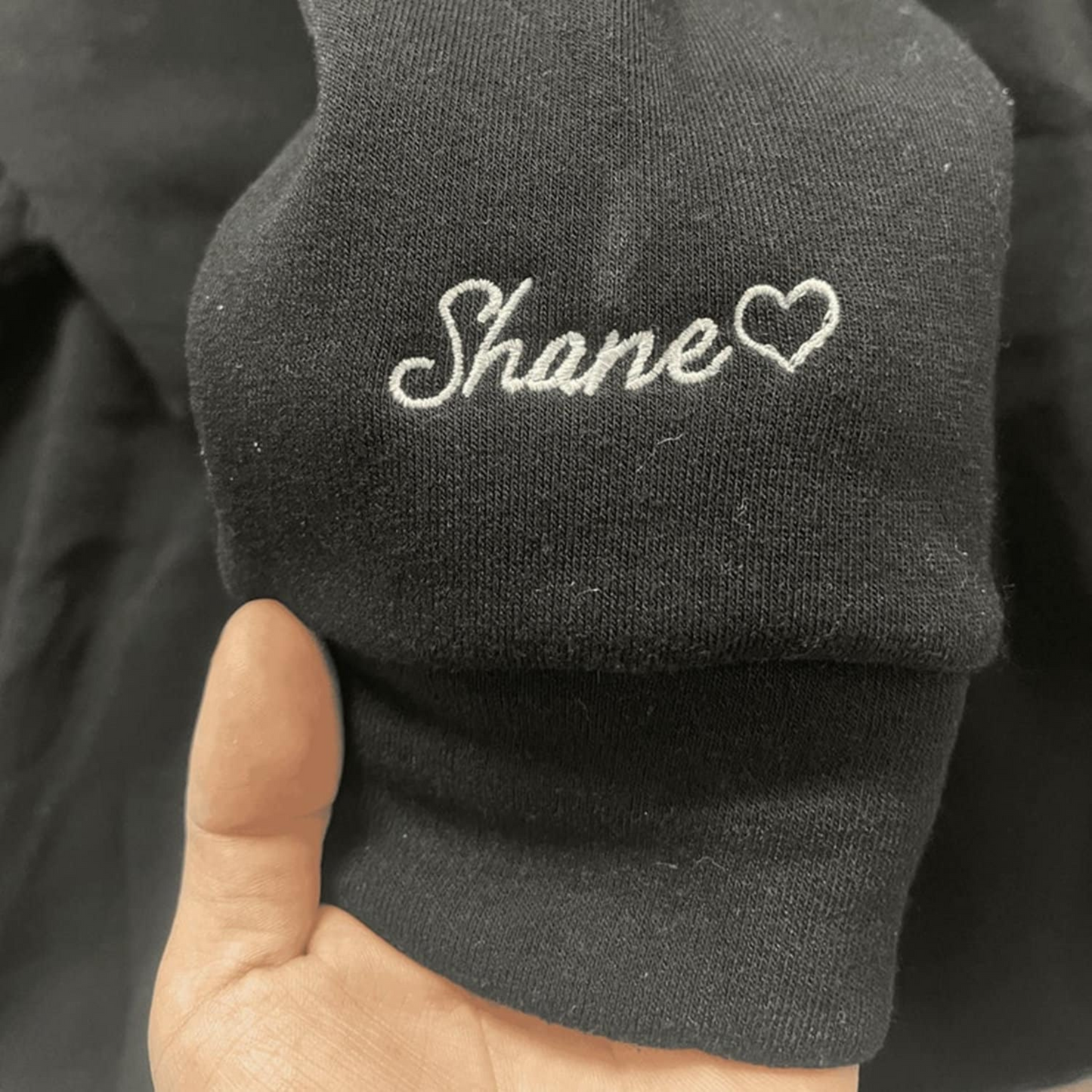 Mama mit Kindernamen Bestickter Pulli – Perfektes Geschenk zum Muttertag