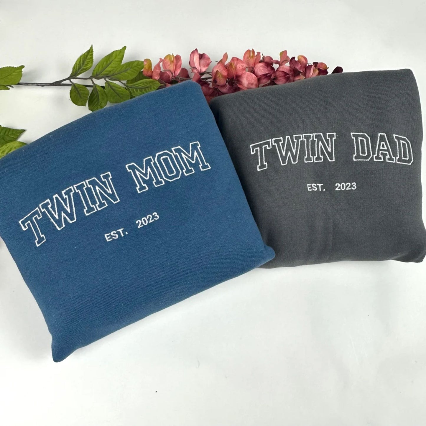 Besticktes PAPA & MAMA Est. Jahr Sweatshirt