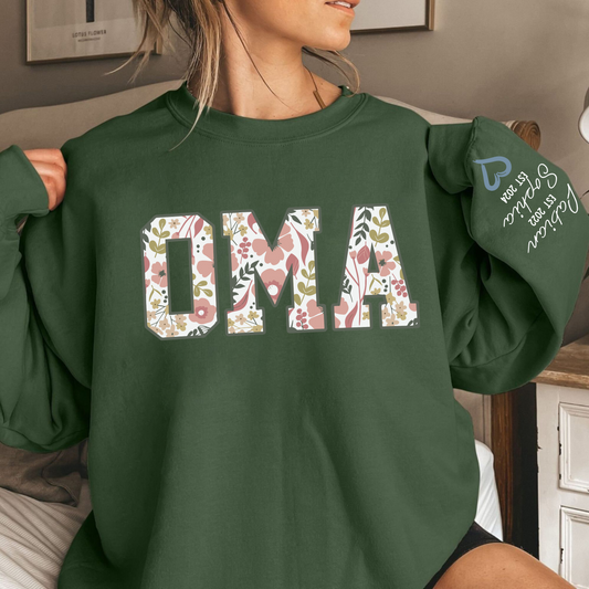 Personalized Oma Sweatshirt – Floral Design with Kids’ Names and Special Years