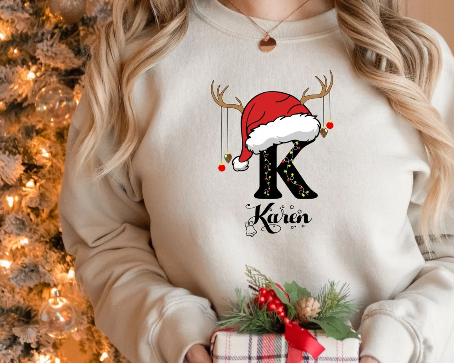 Personalisiertes Familien-Weihnachtsshirt mit Namen – Individuell monogrammiertes Familien-Weihnachtssweatshirt