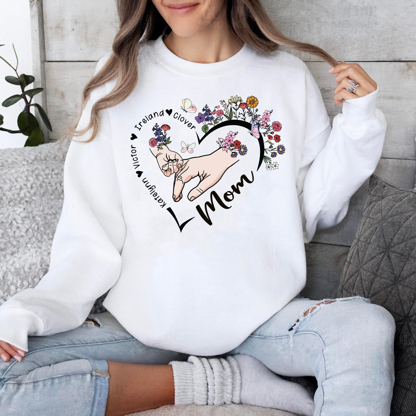 Custom 'Mom' Series Sweatshirt with Floral Heart - Choose Your Title & Add Names