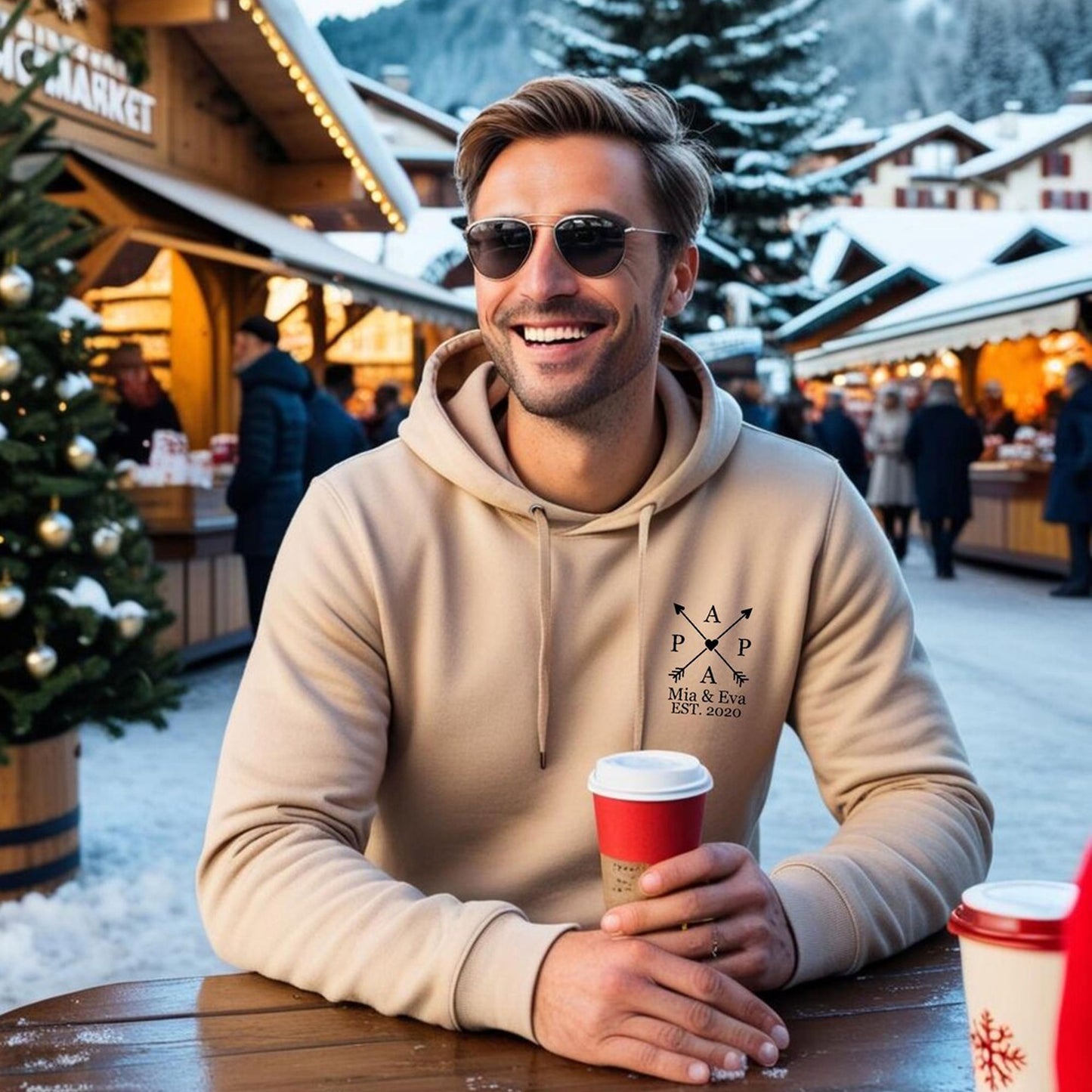 Personalisierter Papa Hoodie mit Kindernamen – Geschenk für Vater