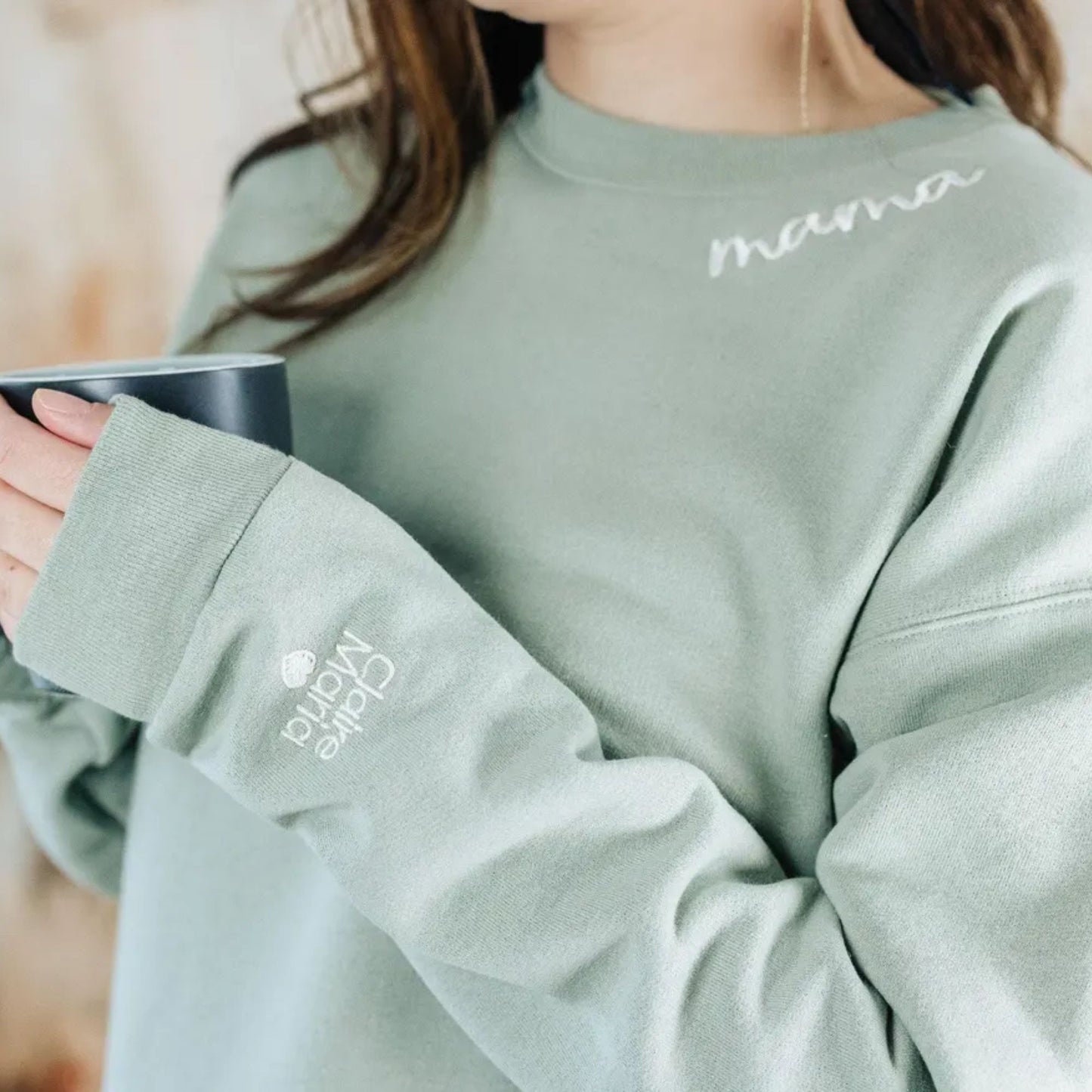Personalisierter bestickter Mama-Sweatshirt, Mama-Sweatshirt mit Kindernamen