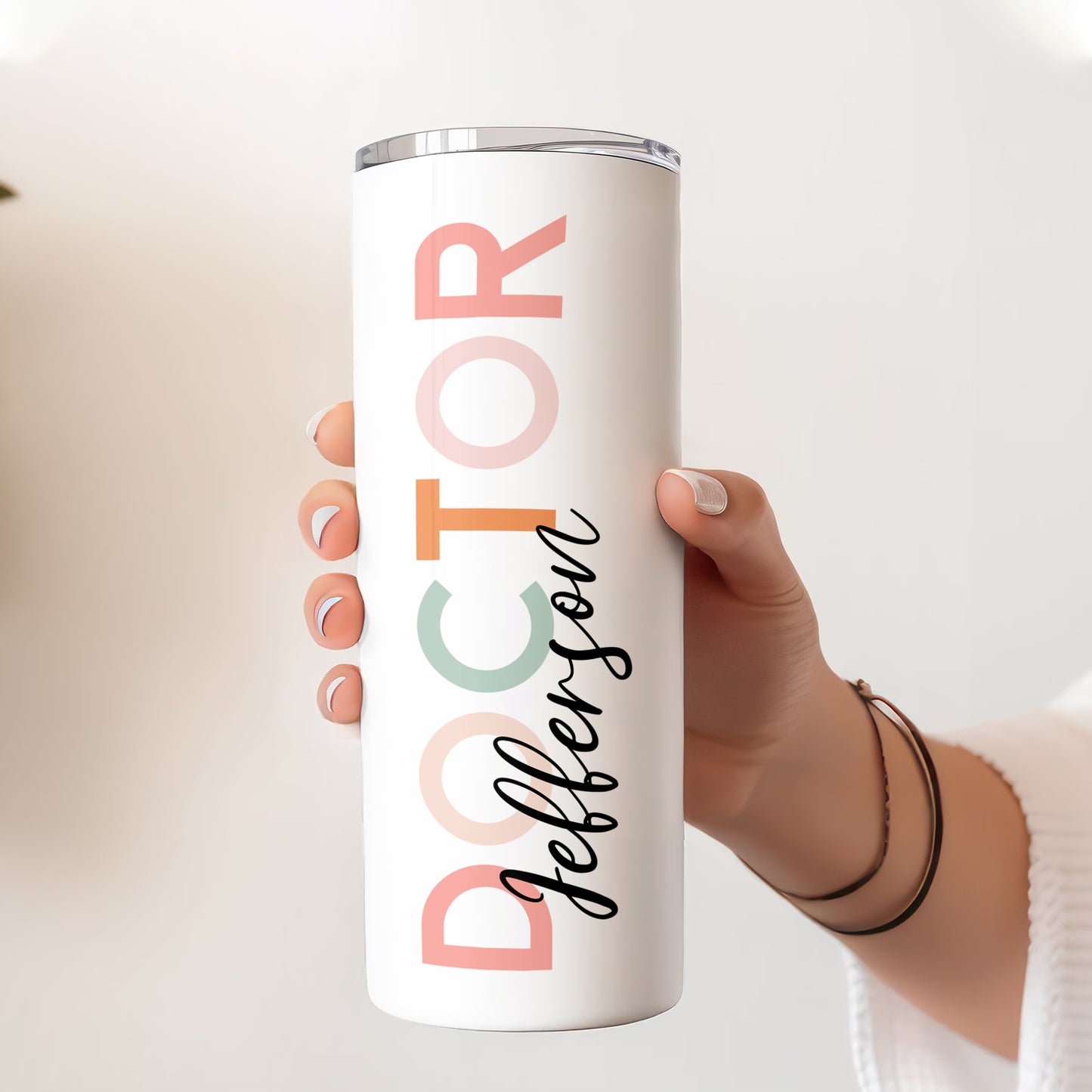 Personalisierter Becher für Ärzte - 20oz Skinny Tumbler für Ärzte