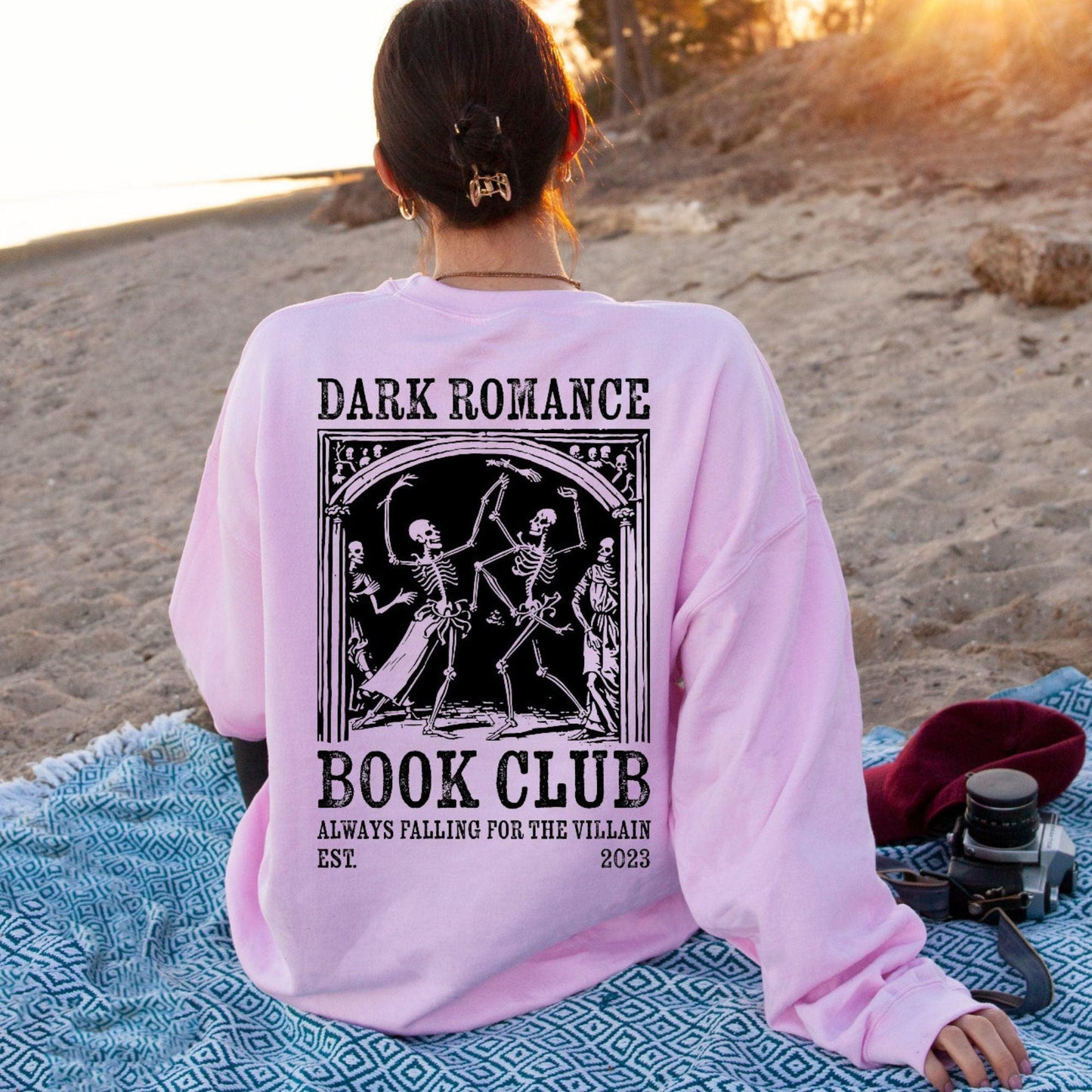 Dark Romance Book Club Hoodie und Sweatshirt – lustiges Geschenk für Leser - GiftHaus