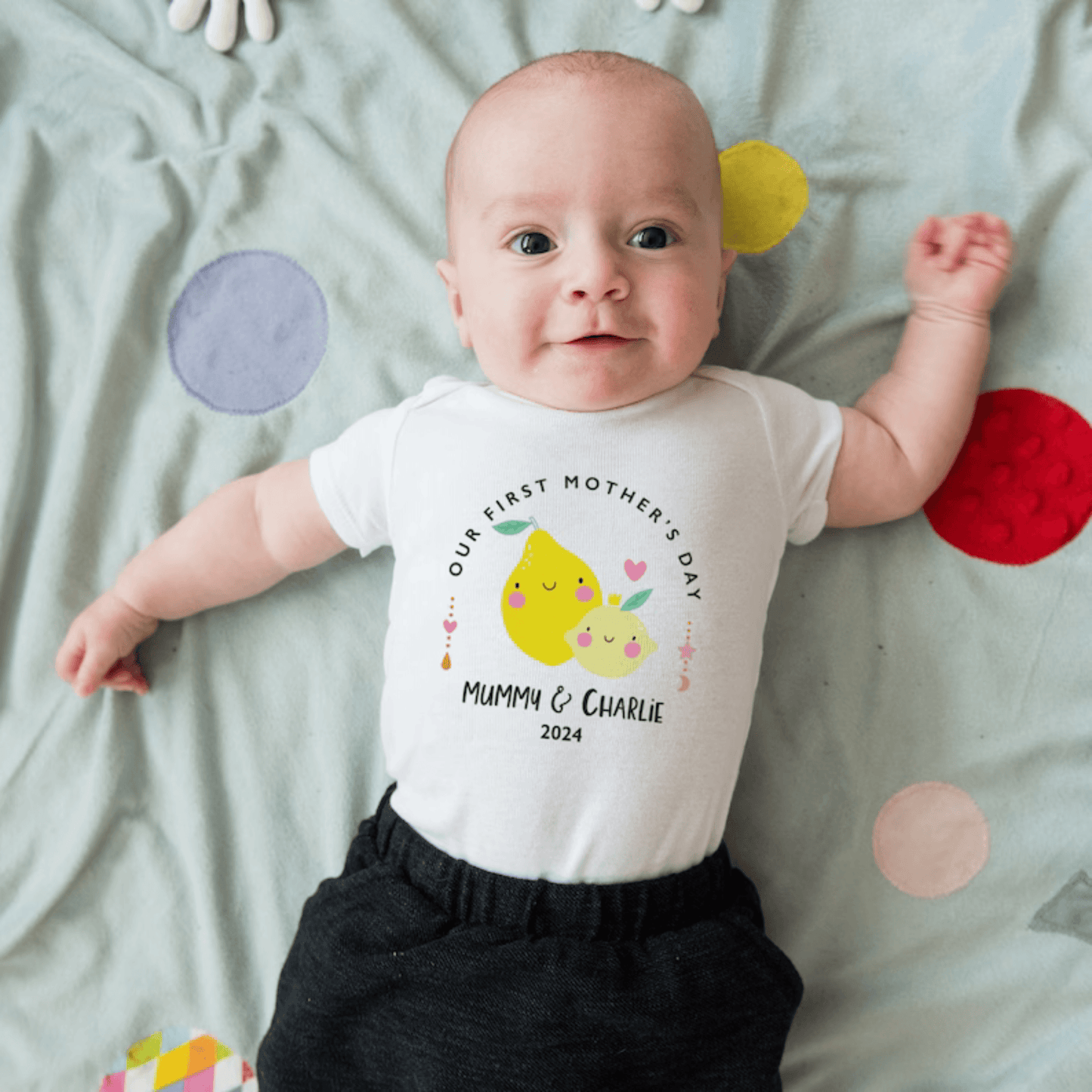 Erster Muttertag - Personalisiertes T-Shirt-Duo für Mutter & Kind - GiftHaus