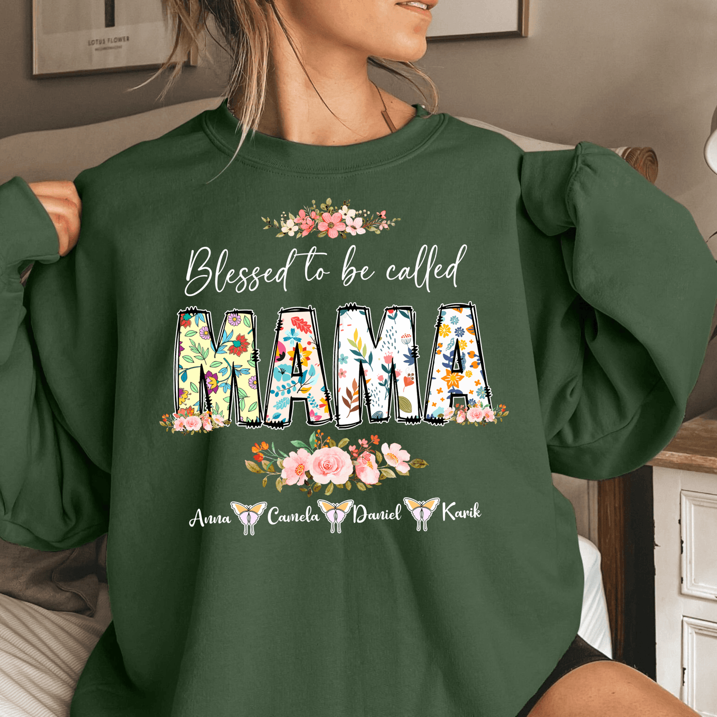 "Gesegnet Mama" Sweatshirt - Personalisiertes Geschenk - GiftHaus