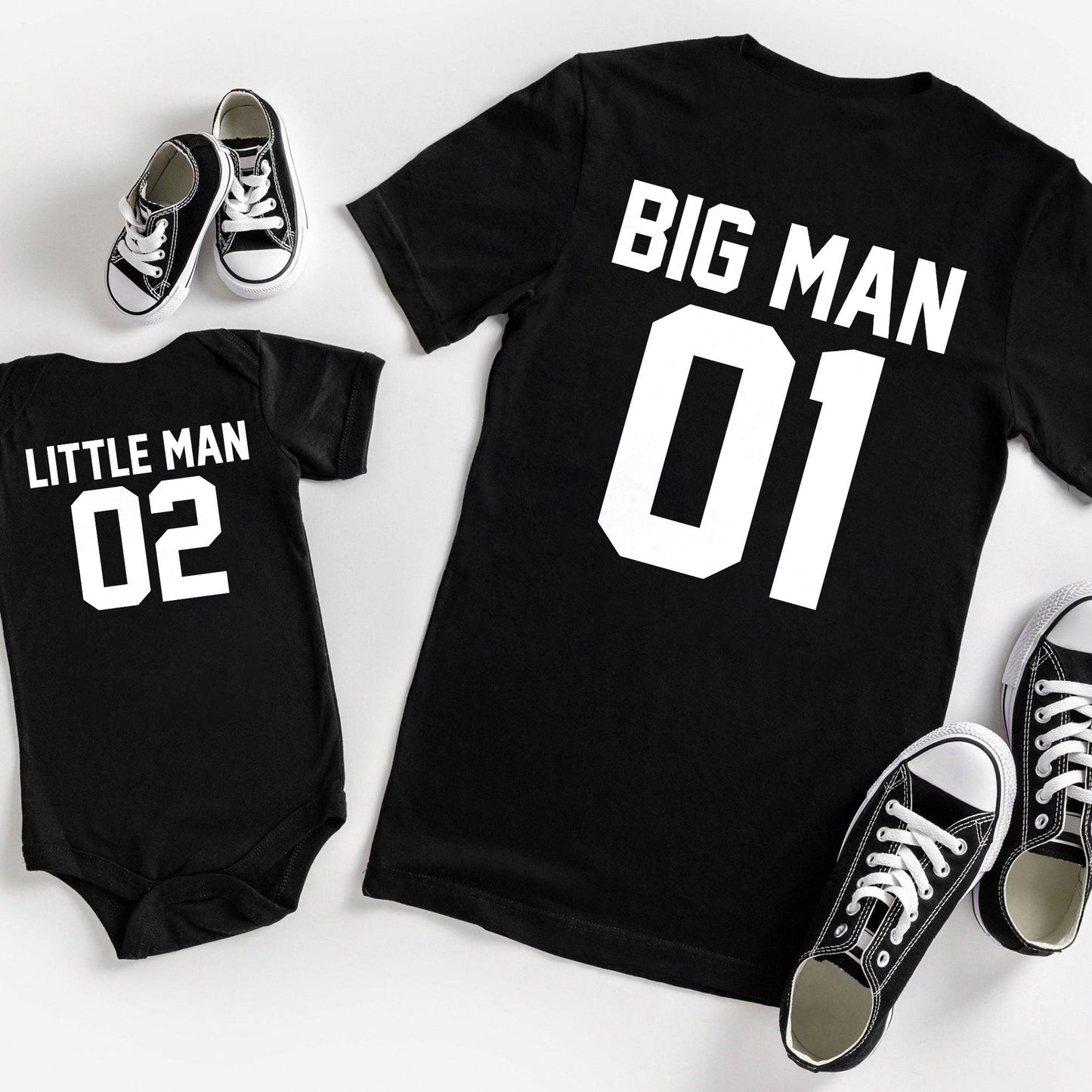 Großer Mann & Kleiner Mann - Personalisierte T-Shirts für Vate - GiftHaus
