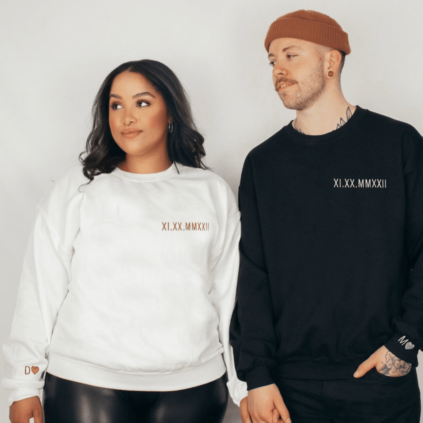 Herzverbundenes Datums-Hoodie - Romantische Stickerei für Paare - GiftHaus