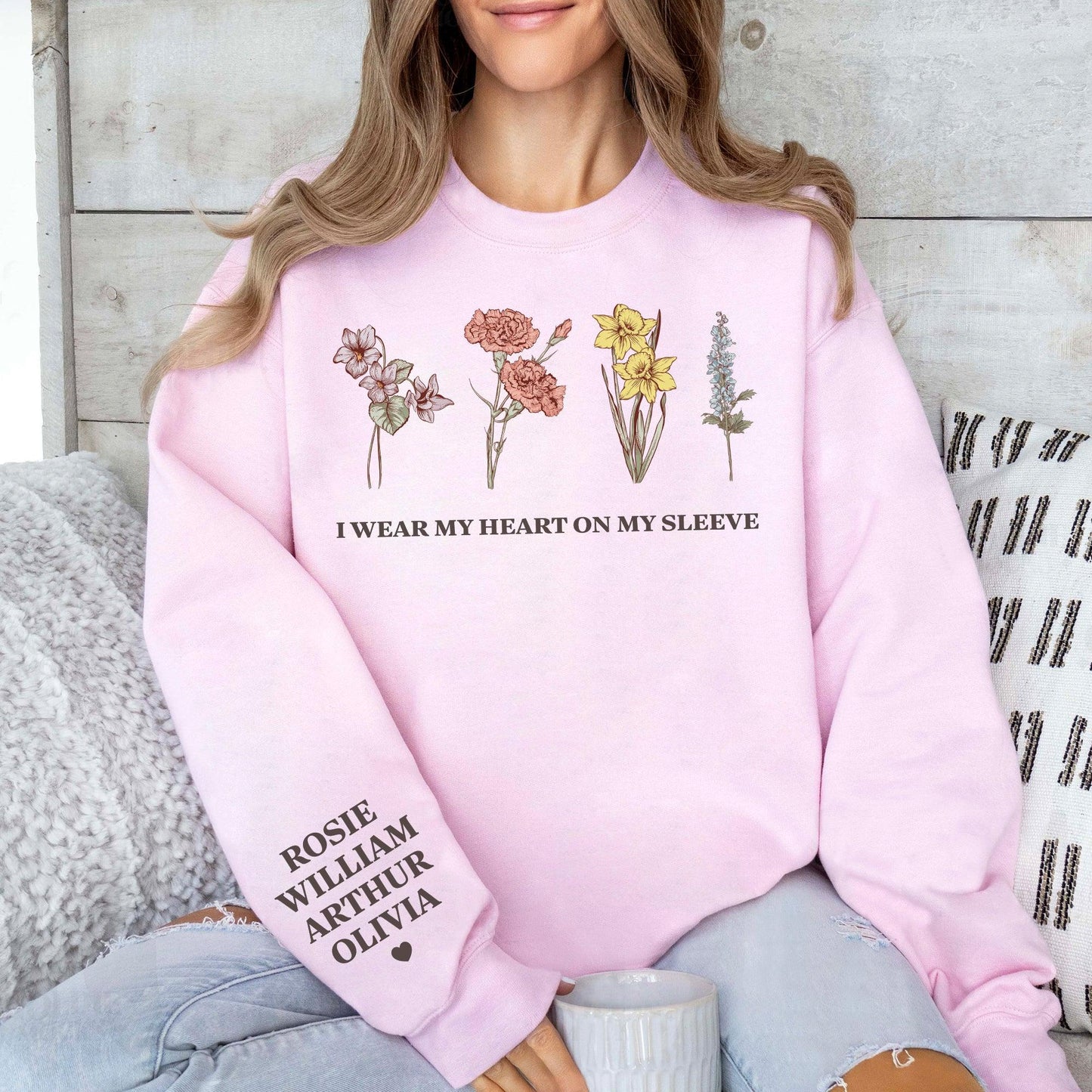 Individuelles Geburtsmonat Sweatshirt mit Geburtsblume Sweatshirt und Hoodie - Personalisiertes Geschenk Mama, Oma - GiftHaus