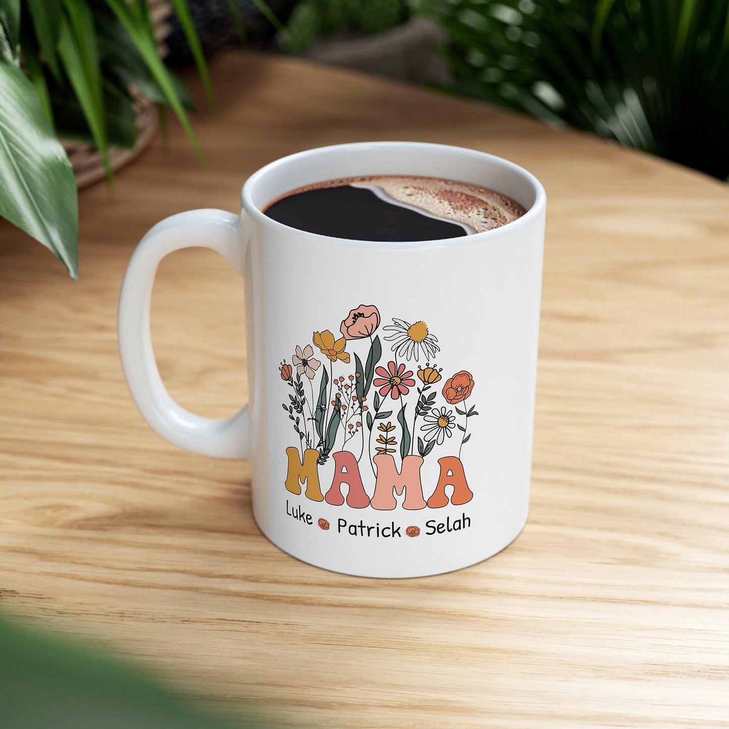 Mama Tasse mit Kindernamen - Kaffeetasse zum Muttertag - GiftHaus
