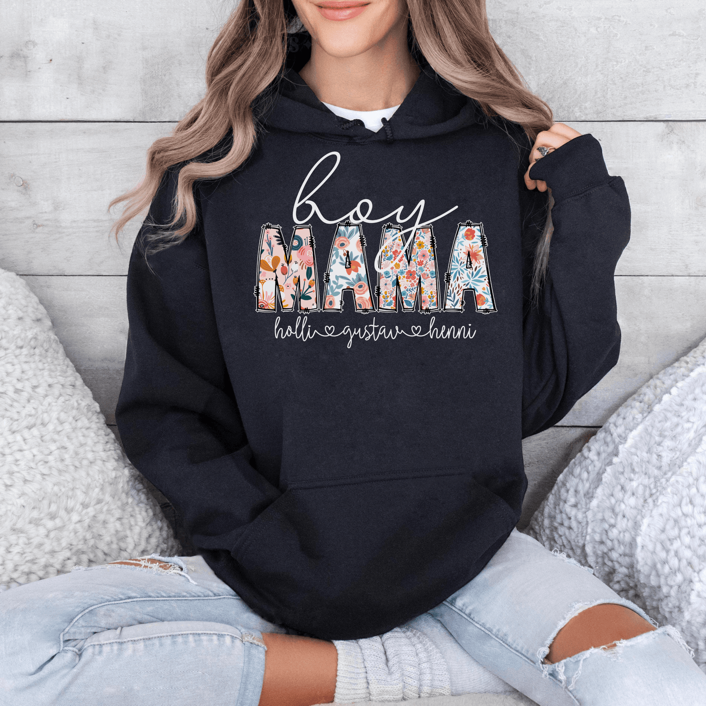 Mama von Helden - Persönliches 'Boy Mama' Shirt zum Muttertag - GiftHaus