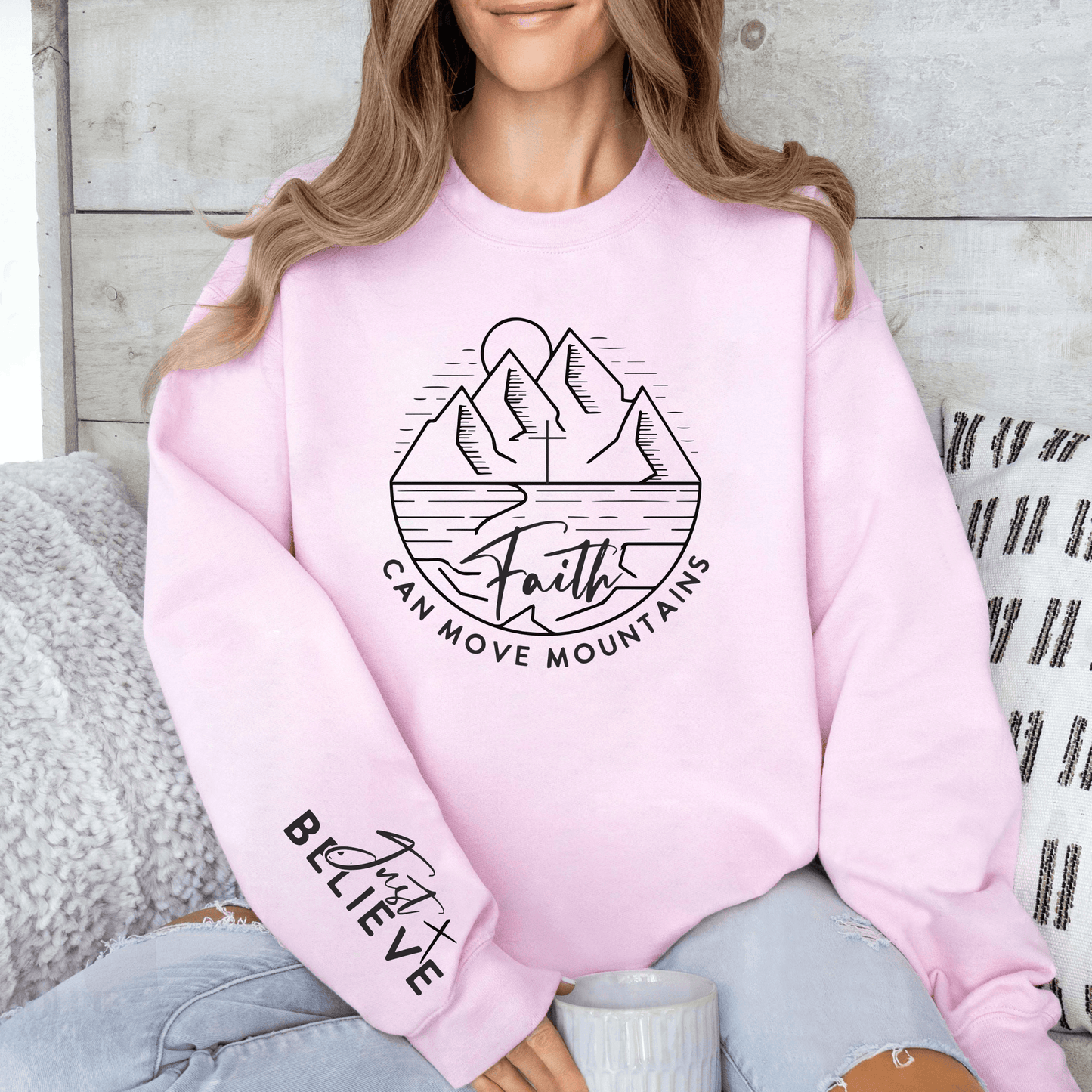 Motivations-Sweatshirt 'Glaube Bewegt Berge' - Kraftvolles Design - GiftHaus