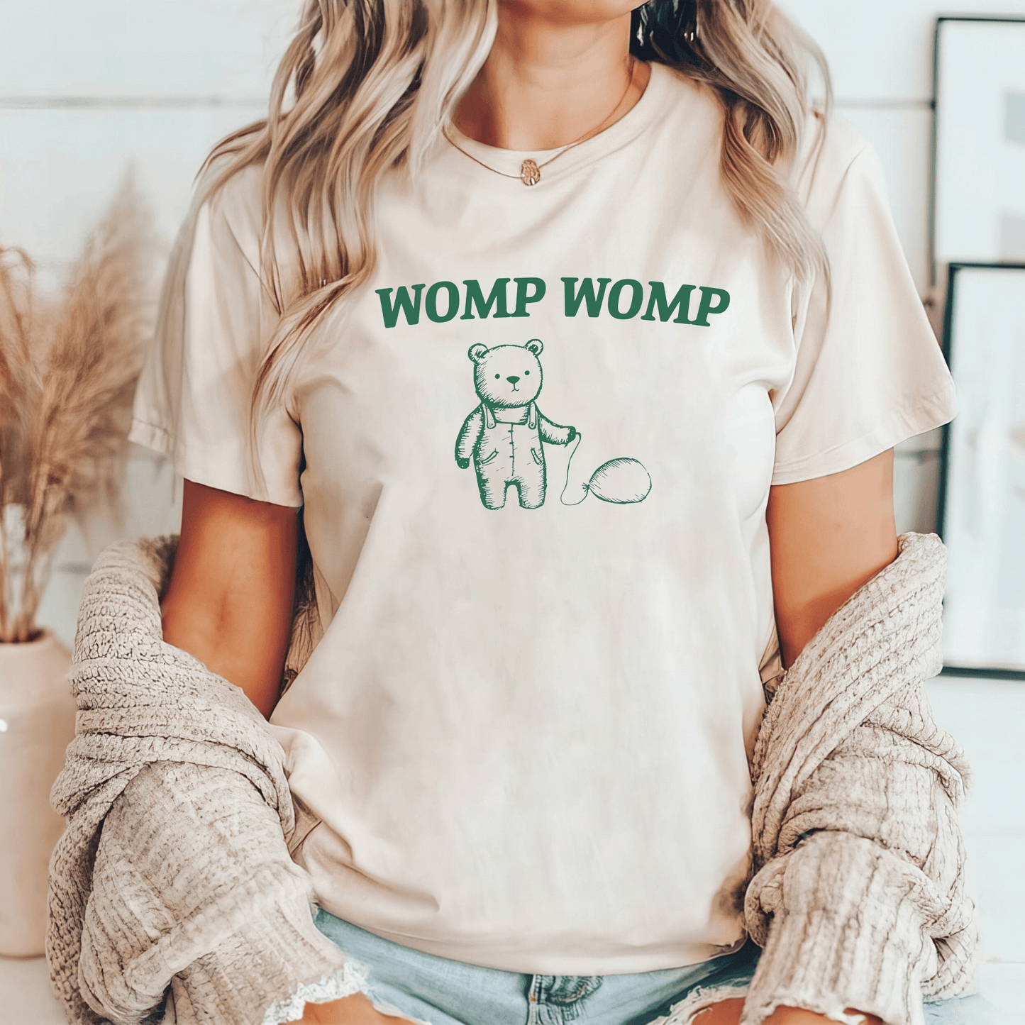Munterer Bär T-Shirt - Aufmunterndes Geschenk für Freunde - GiftHaus