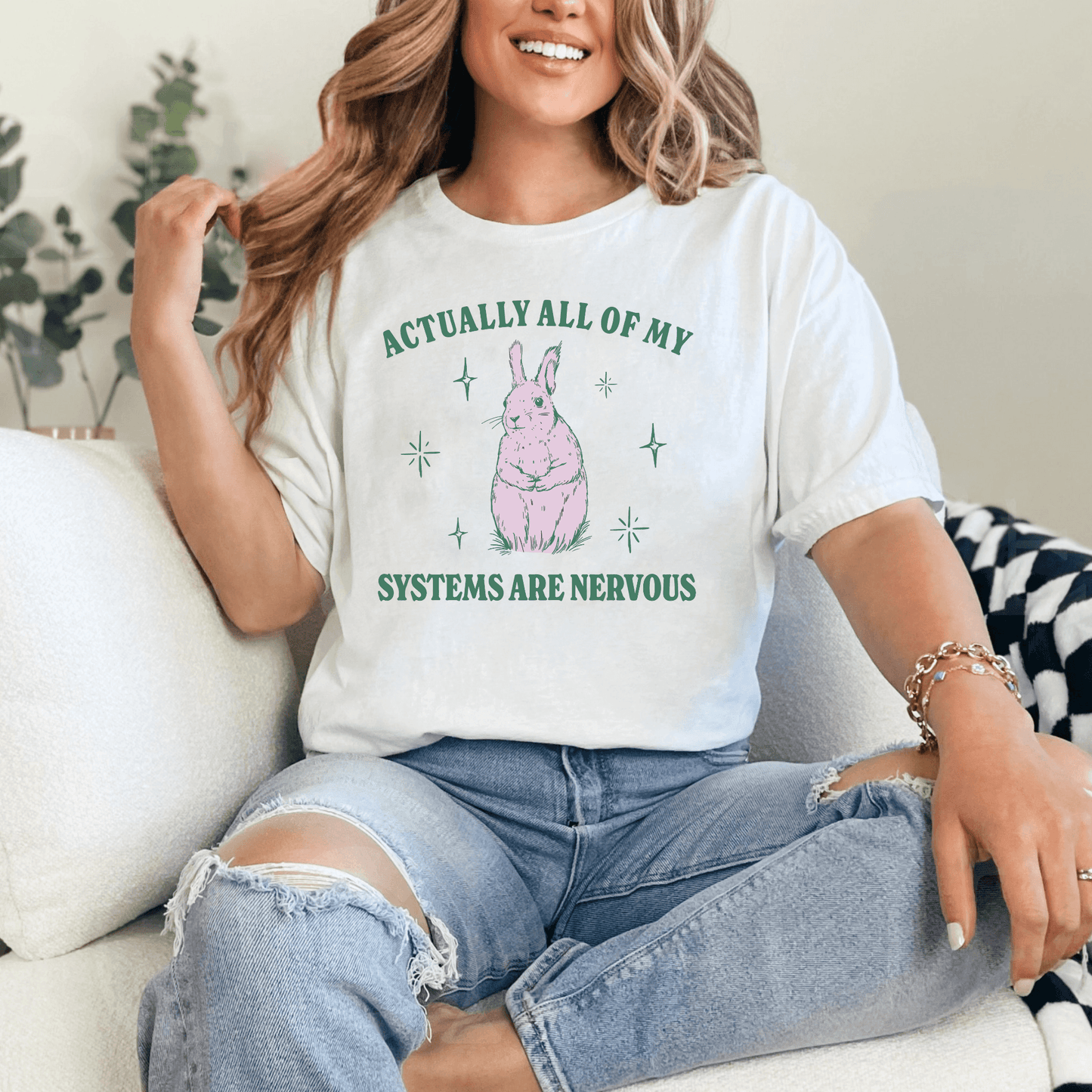 Nervöses Häschen T-Shirt - Geschenk für gestresste Seelen - GiftHaus