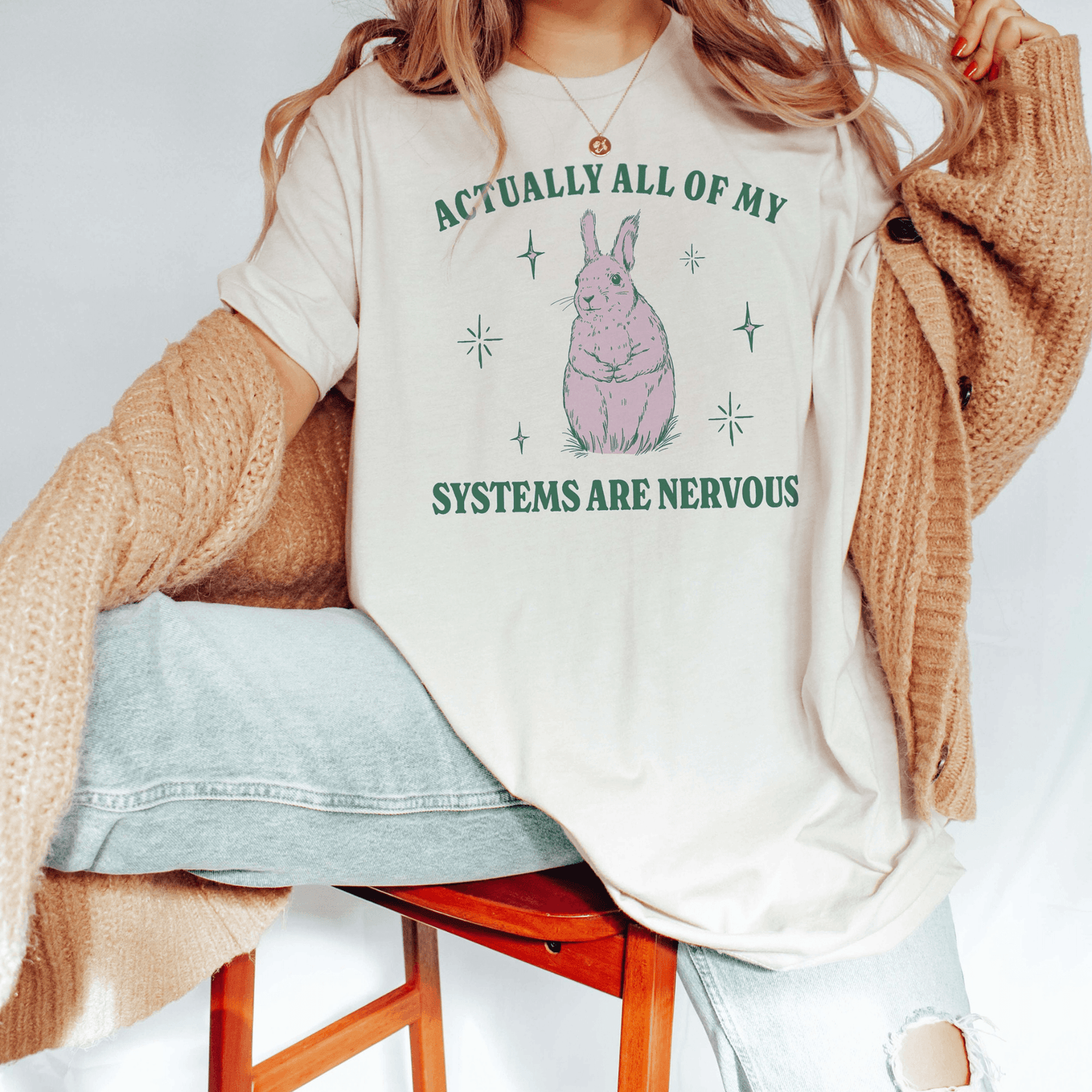 Nervöses Häschen T-Shirt - Geschenk für gestresste Seelen - GiftHaus