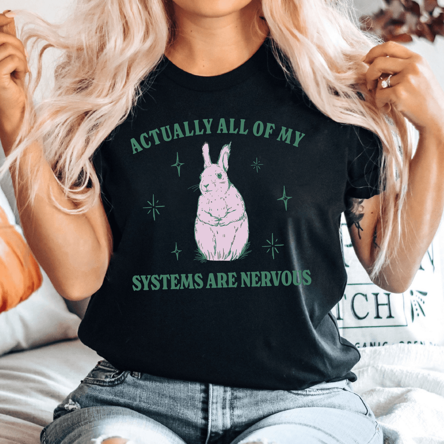 Nervöses Häschen T-Shirt - Geschenk für gestresste Seelen - GiftHaus