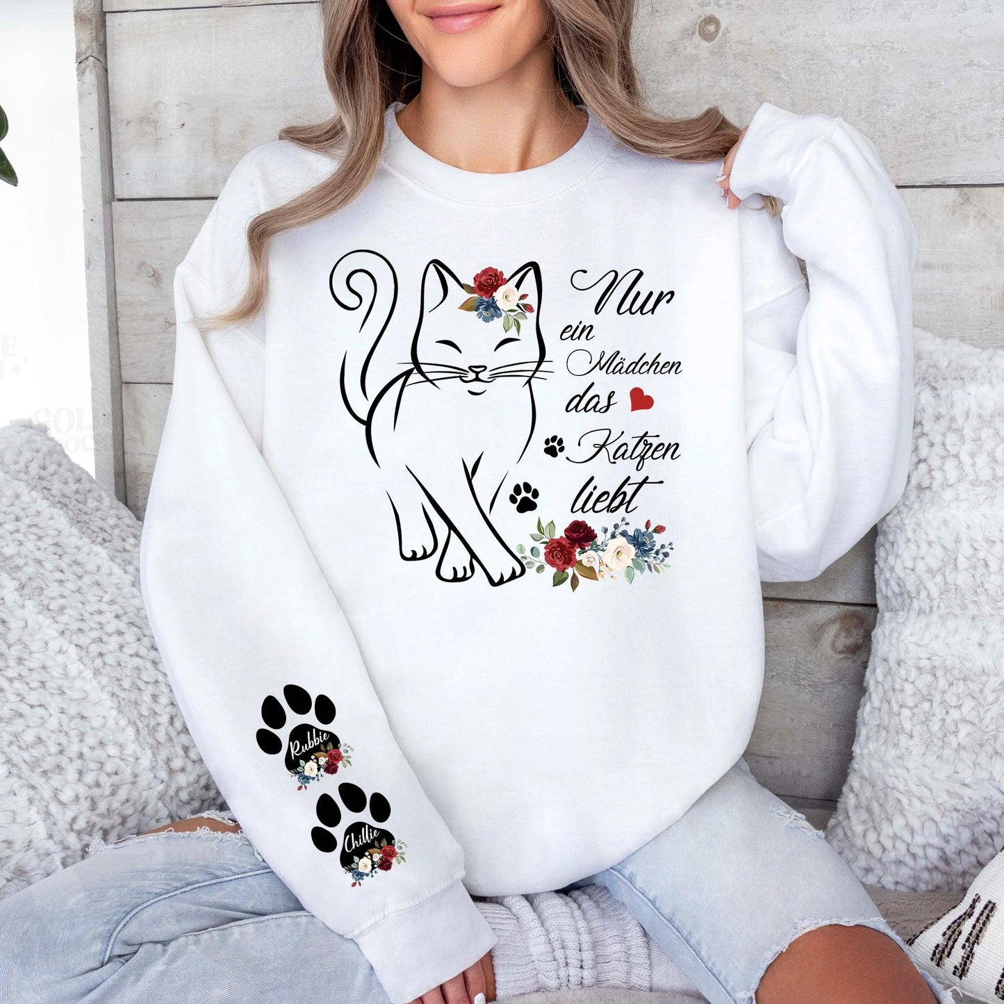 Nur ein Mädchen das Katzen liebt Sweatshirt - Personalisiertes Katzenliebhaber Sweatshirt - GiftHaus