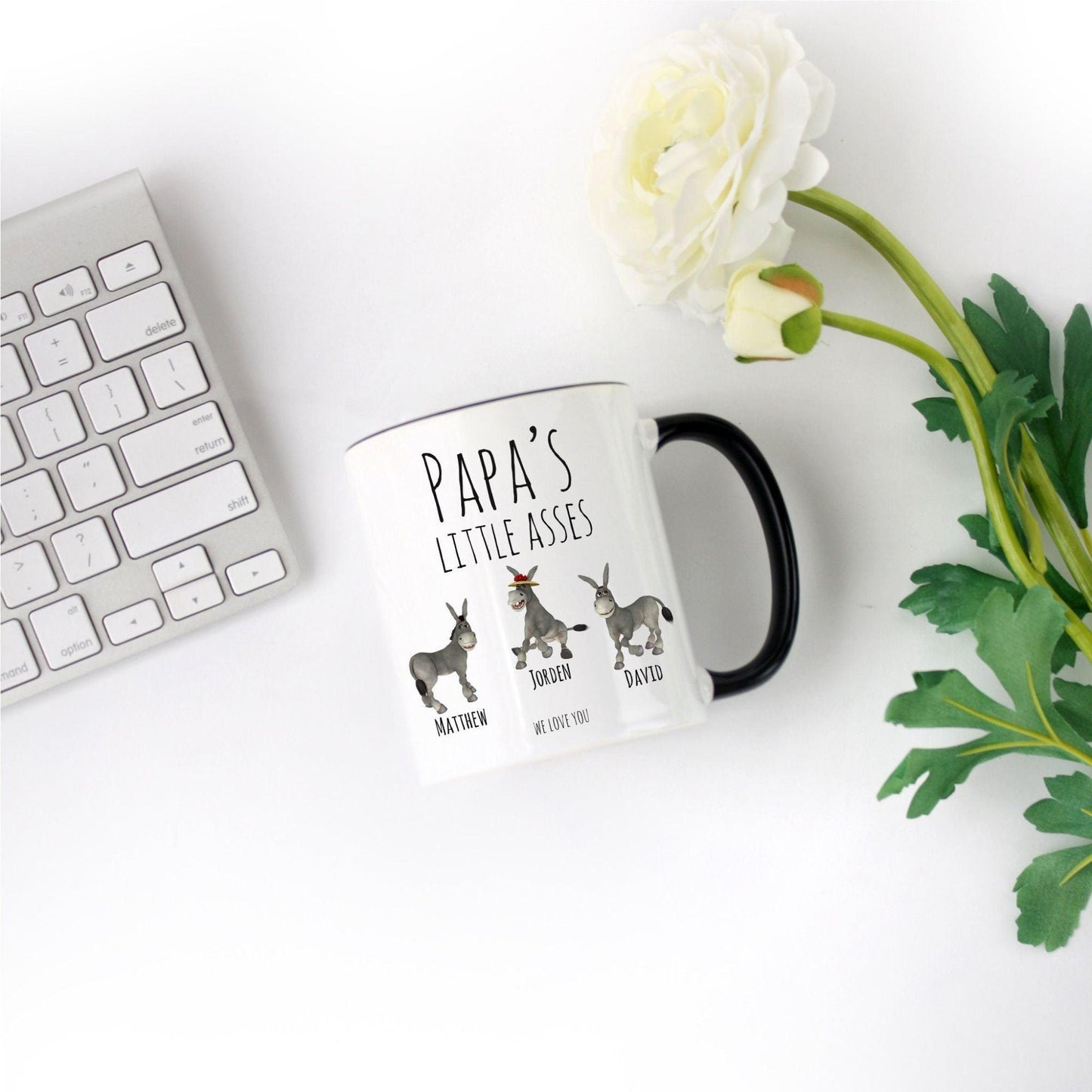Papa Geschenk personalisiert, Papas kleine Ärsche, Papas Esel, Papa lustige Tasse anpassbar - GiftHaus