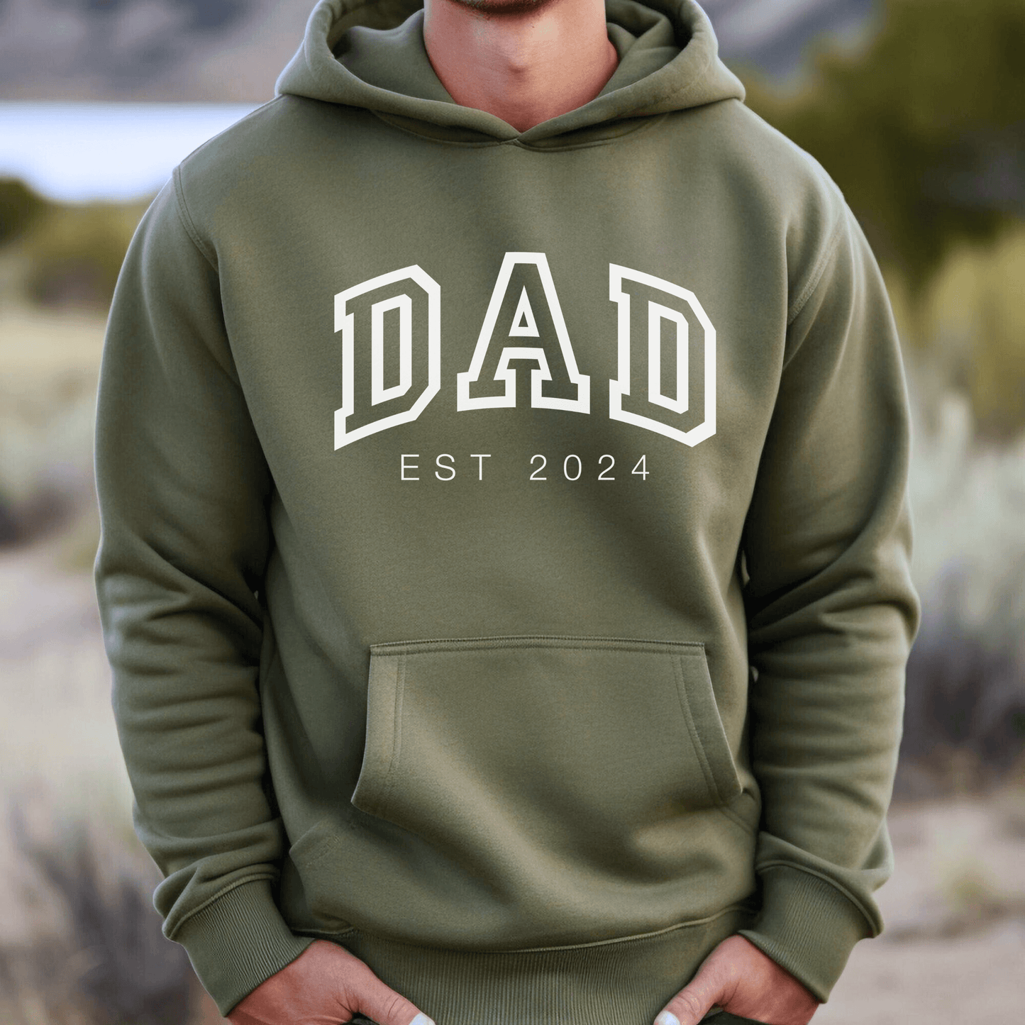 Personalisierbarer Dad Est Hoodie - GiftHaus
