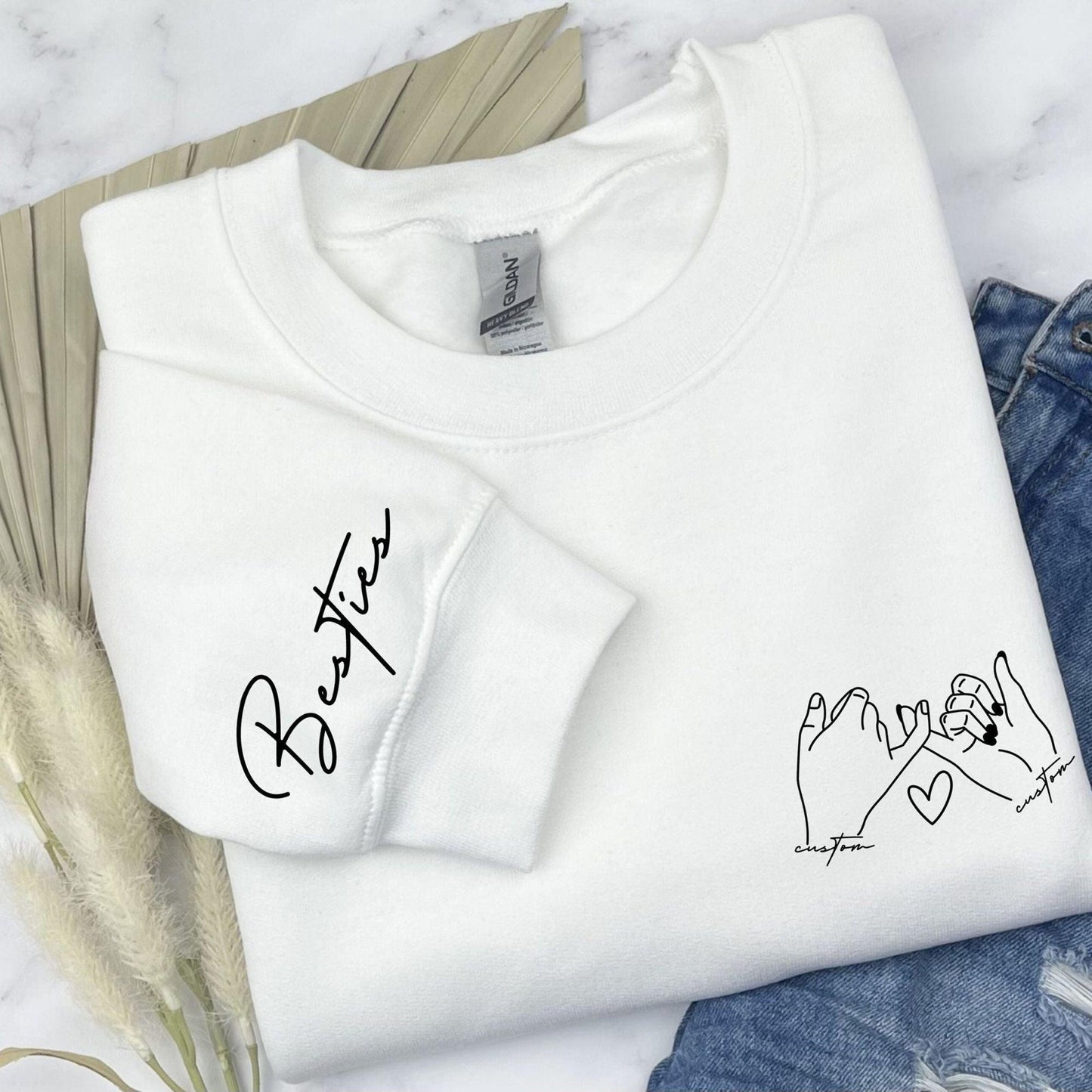 Personalisiertes Besties-Sweatshirt – Personalisiertes Geschenk für die beste Freundin - GiftHaus