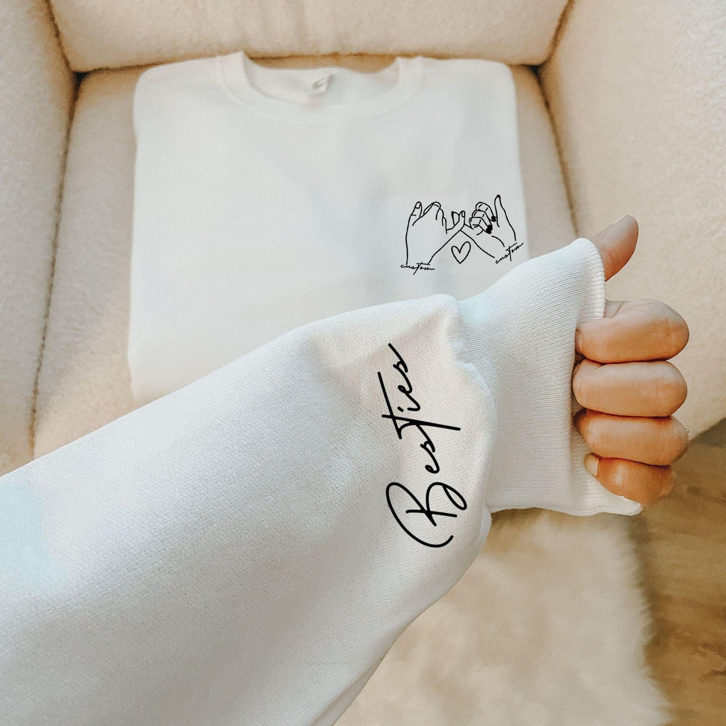 Personalisiertes Besties-Sweatshirt – Personalisiertes Geschenk für die beste Freundin - GiftHaus