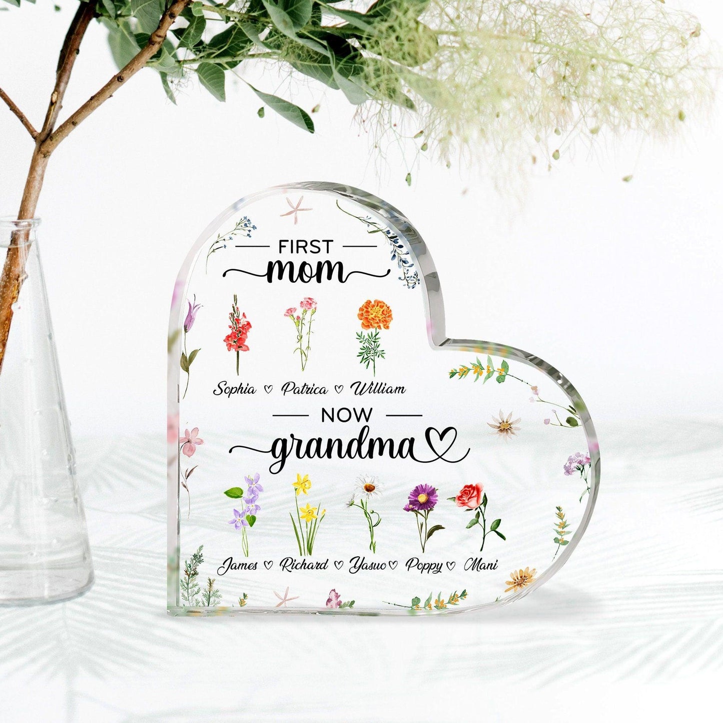 Personalisiertes Herz-Acrylschild - Erste Mutter, jetzt Oma - GiftHaus