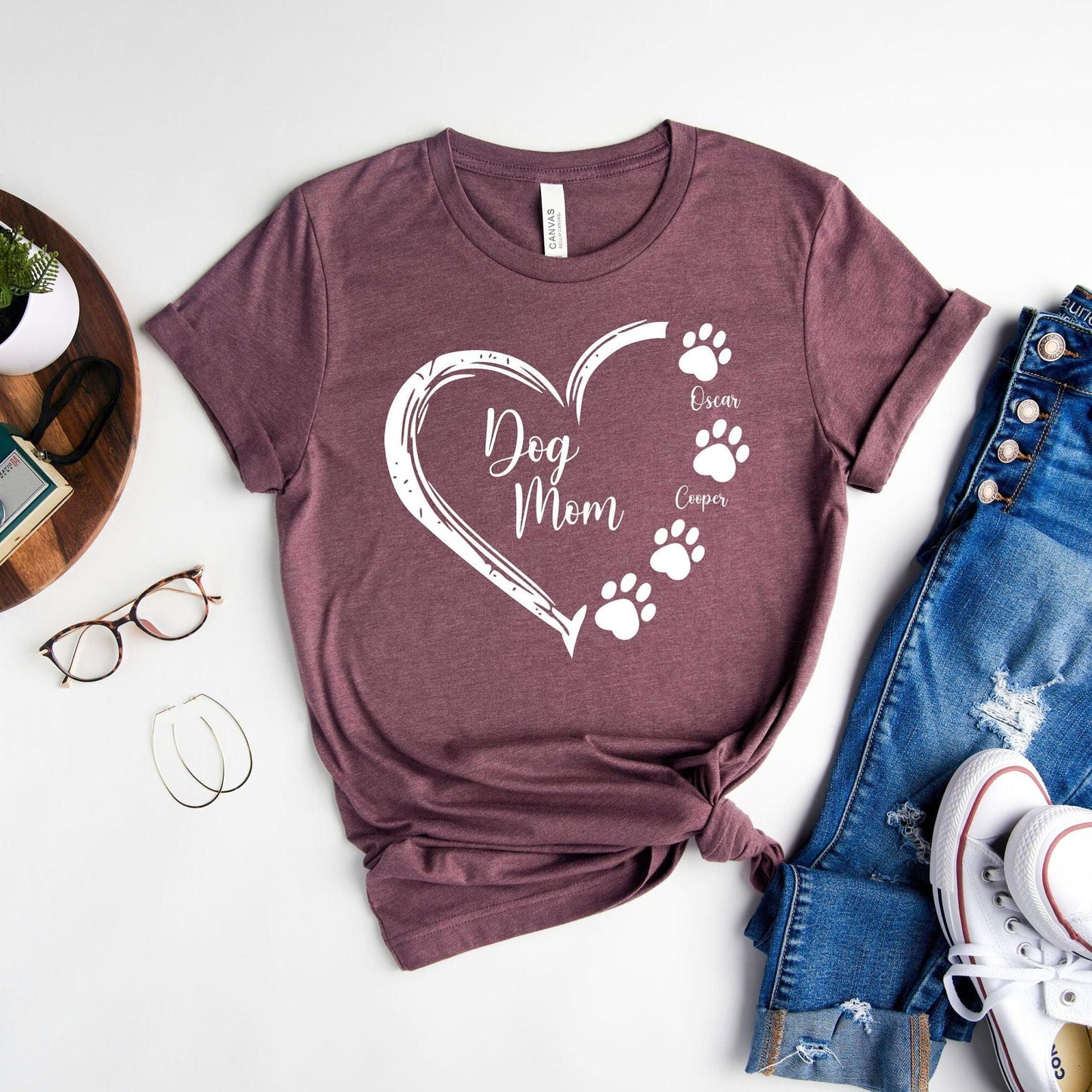 Personalisiertes Hundemama Shirt mit Namen - Hundemama Geschenk - GiftHaus