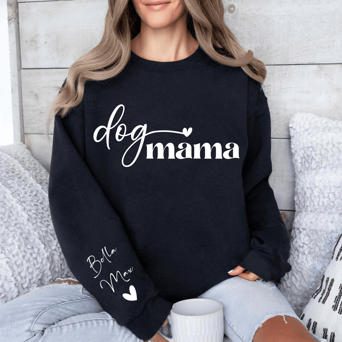 Personalisiertes Hundemama-Sweatshirt mit Wunschnamen - Liebevolles Geschenk für Hundefreunde - GiftHaus