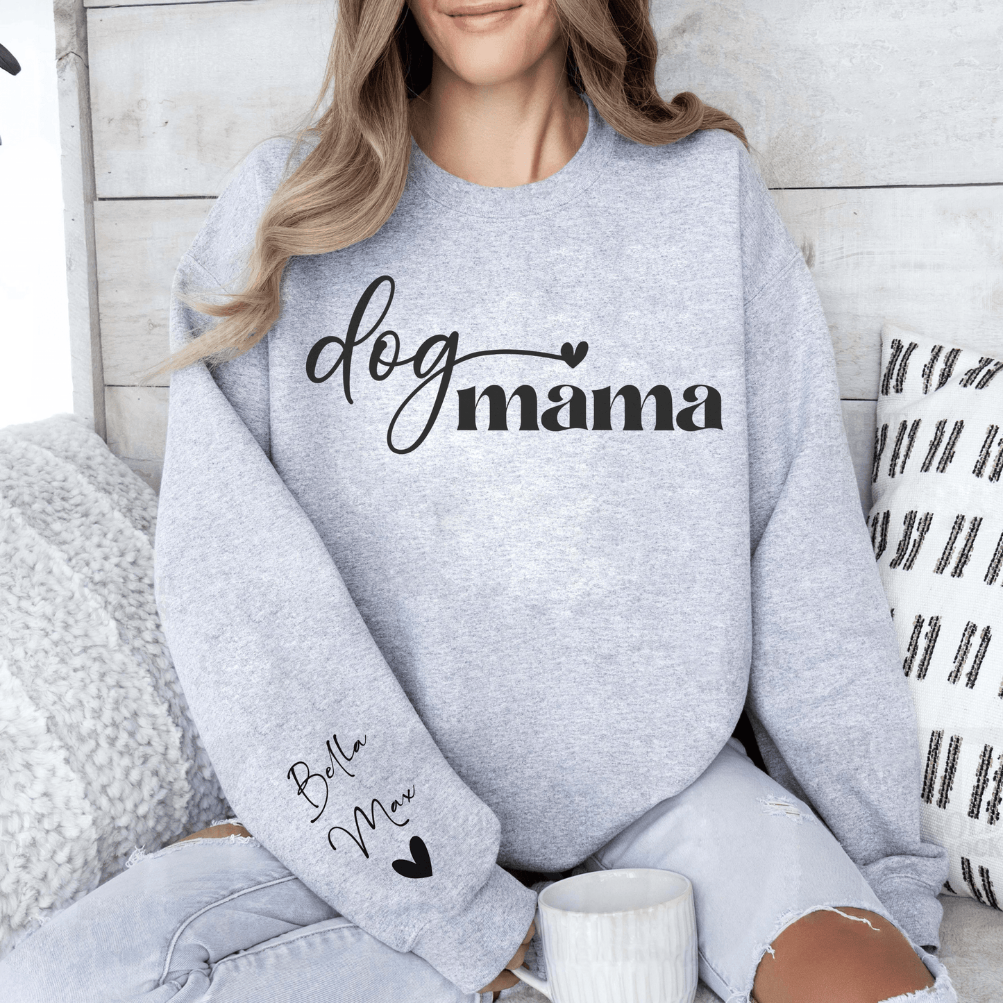 Personalisiertes Hundemama-Sweatshirt mit Wunschnamen - Liebevolles Geschenk für Hundefreunde - GiftHaus