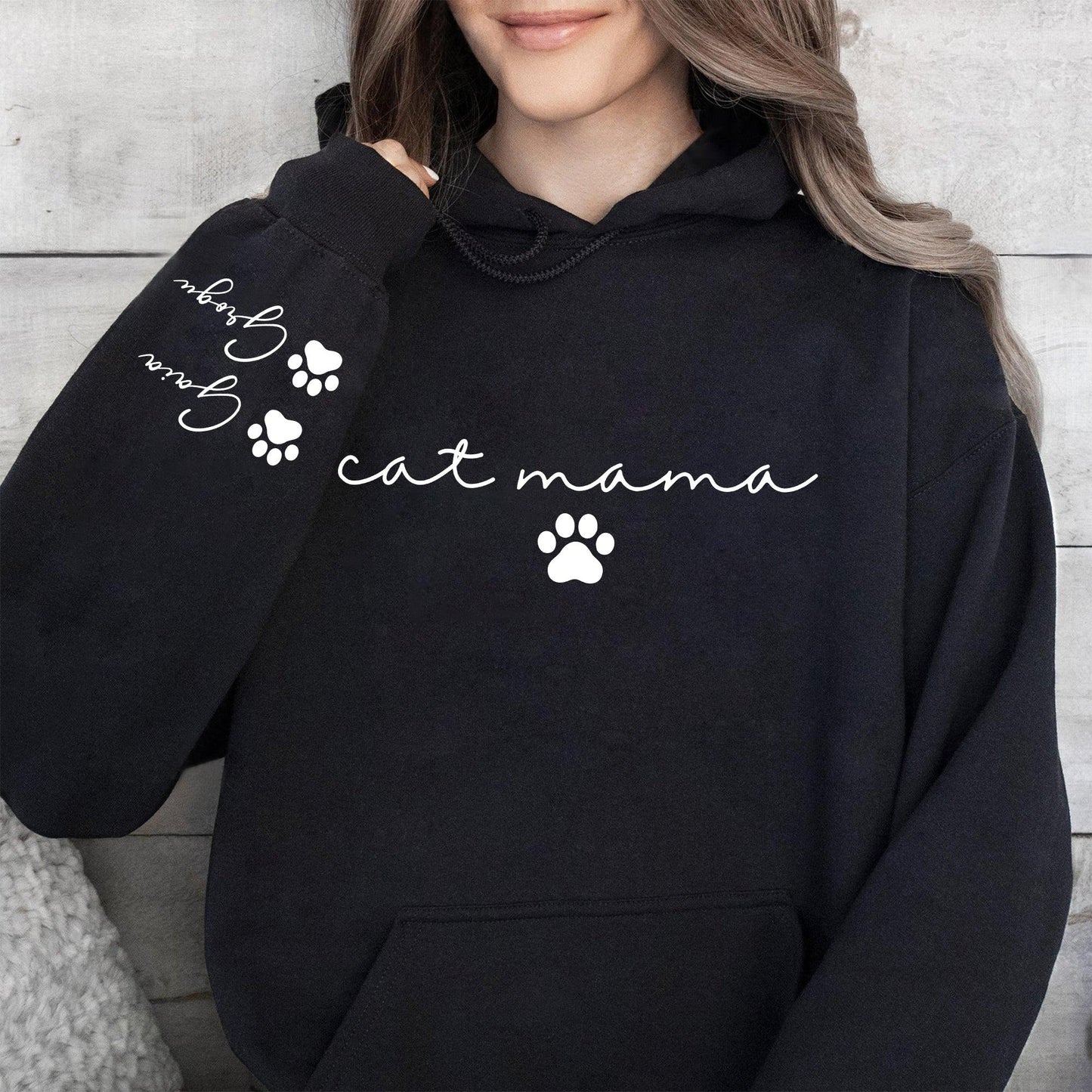 Personalisiertes Life Is Better With My Cats Sweatshirt - GiftHaus