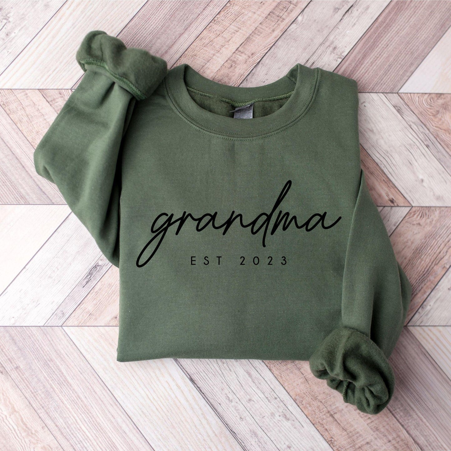 Personalisiertes Oma Est Sweatshirt - GiftHaus