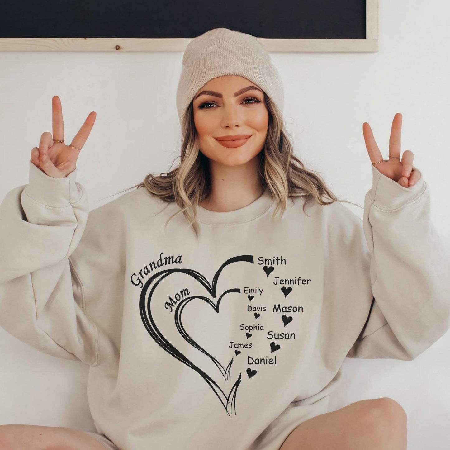 Personalisiertes Oma Herz Sweatshirt und Kapuzenpullover – Muttertagsgeschenk für Oma - GiftHaus