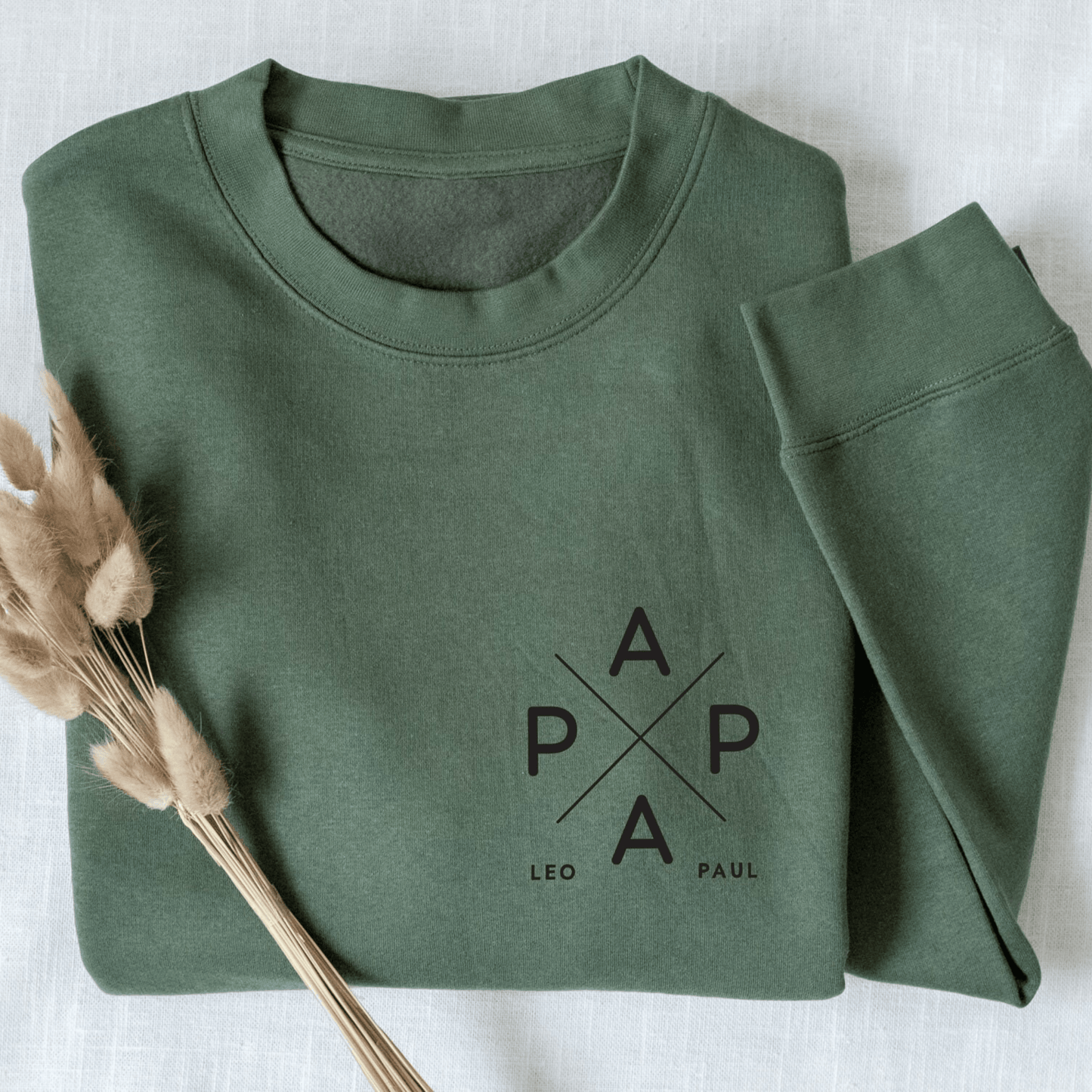 Personalized Dad Sweatshirt - Gift for Best Dad - GiftHaus