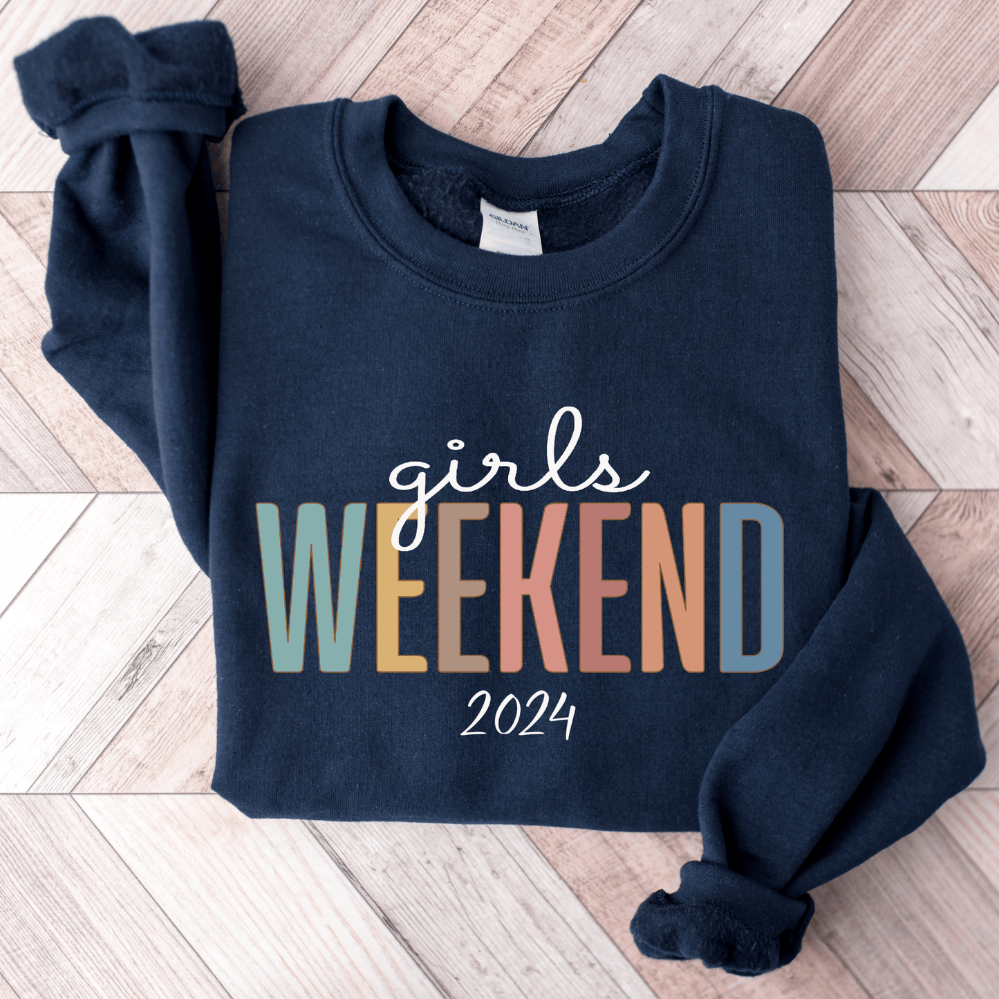 Persönliches Mädels Ausflug - Namen & Daten Andenken Sweatshirt - GiftHaus