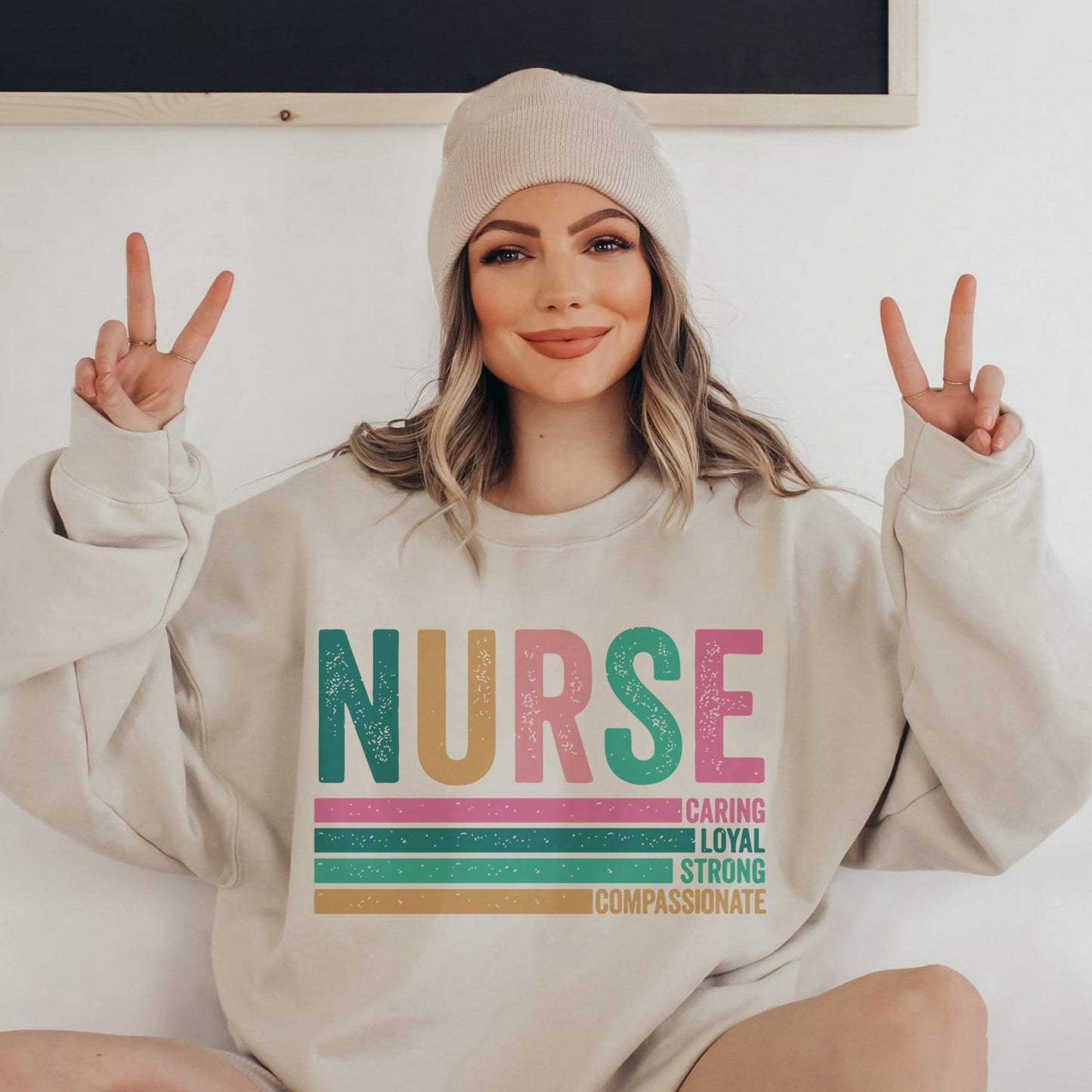 Retro Krankenschwester Sweatshirt und Shirts- Geschenk für Krankenschwester - GiftHaus