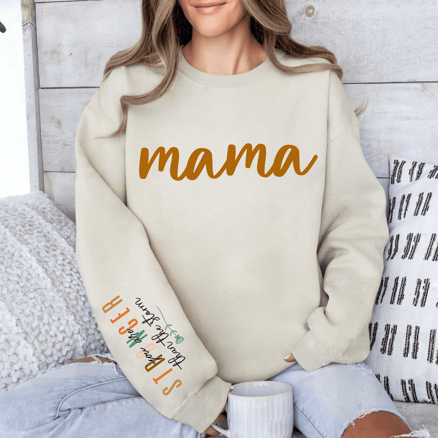 Stark-Wie-Ein-Sturm Mama Sweatshirt - Personalisiertes Muttertags-Geschenk - GiftHaus