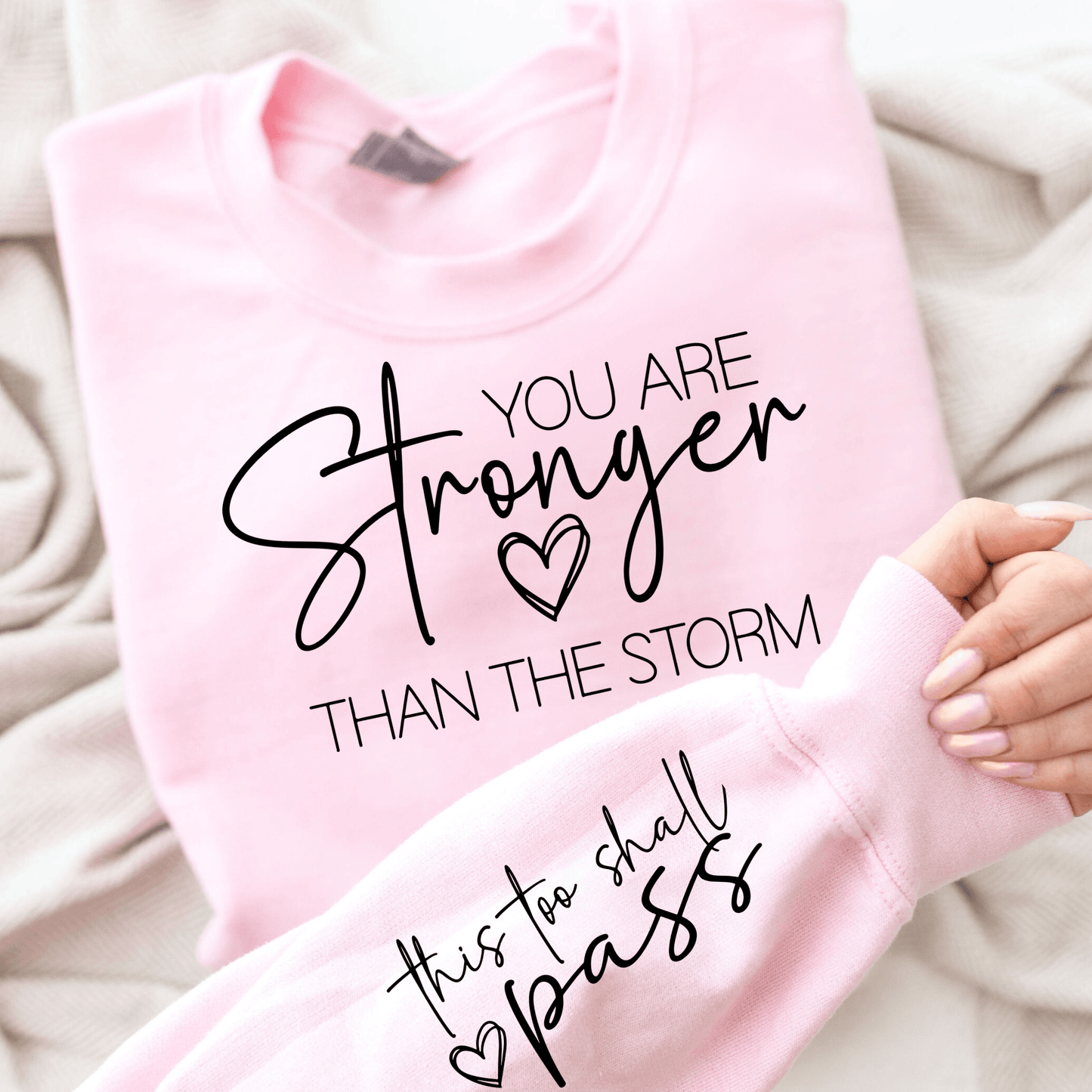 "Stärker als der Sturm" Sweatshirt – Motivation für Jeden - GiftHaus
